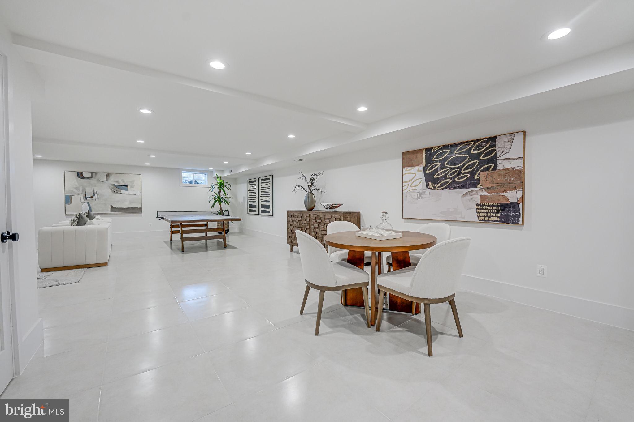 DOMINION HILLS - Residential