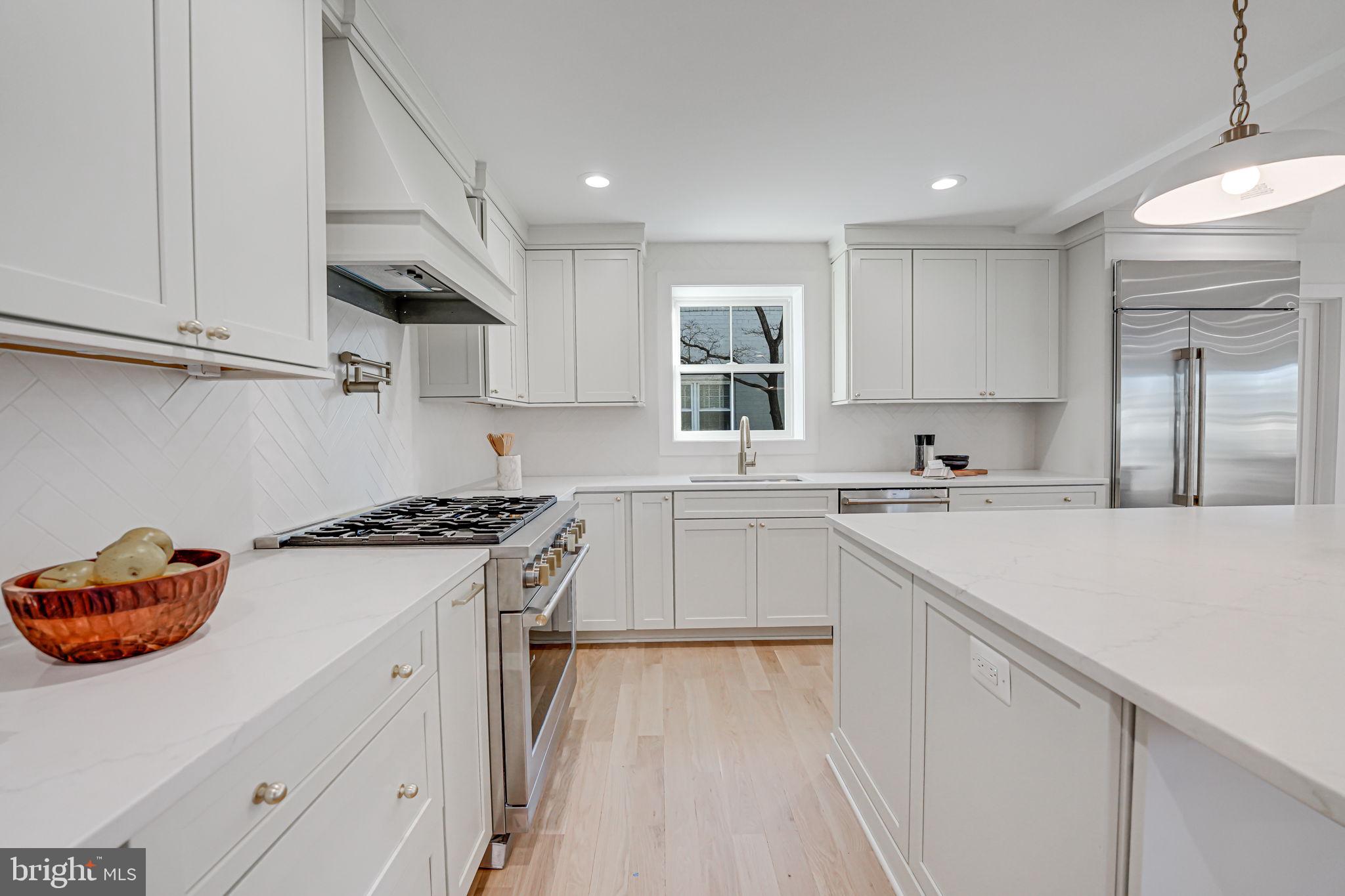 DOMINION HILLS - Residential