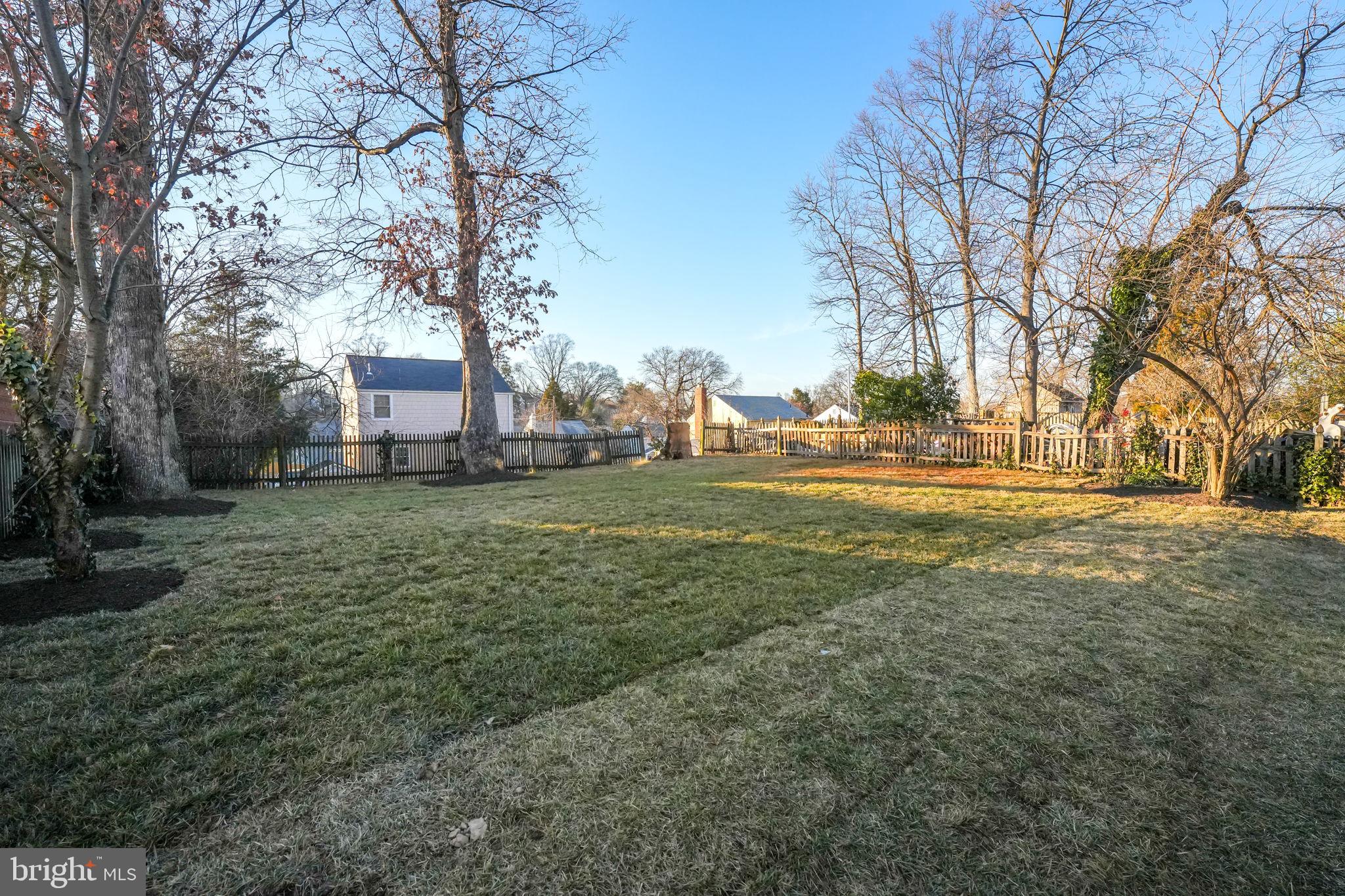 DOMINION HILLS - Residential