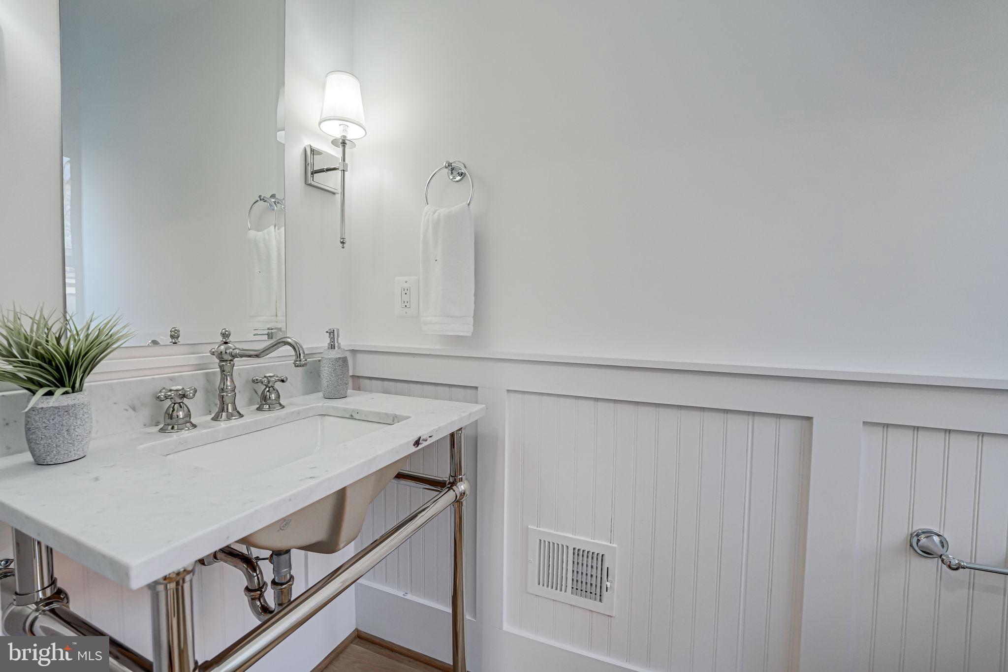 DOMINION HILLS - Residential