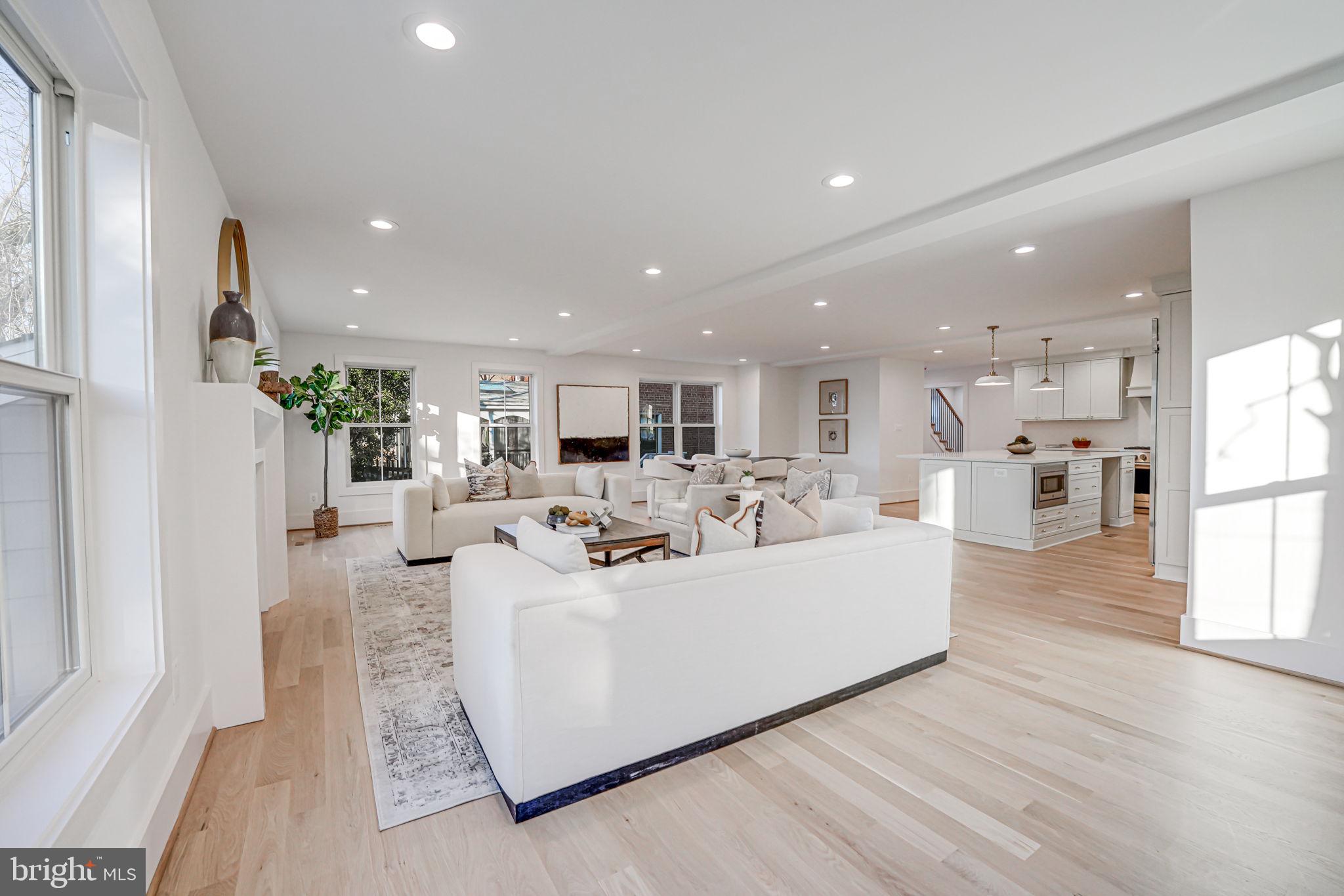 DOMINION HILLS - Residential