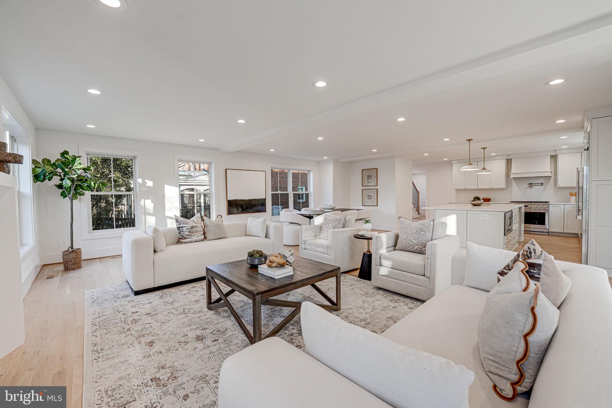 DOMINION HILLS - Residential