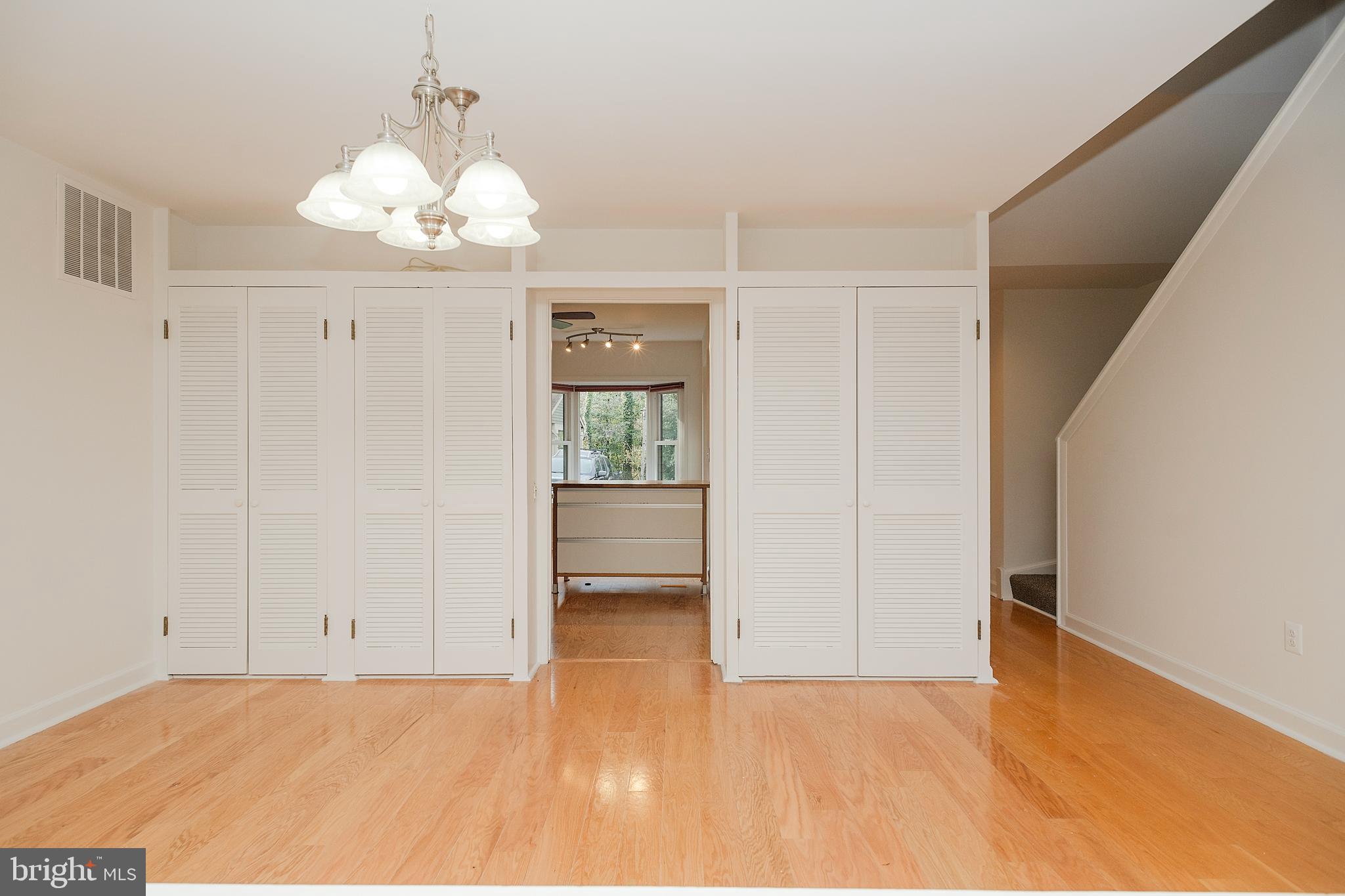 WOODS LANDING - Residential Lease