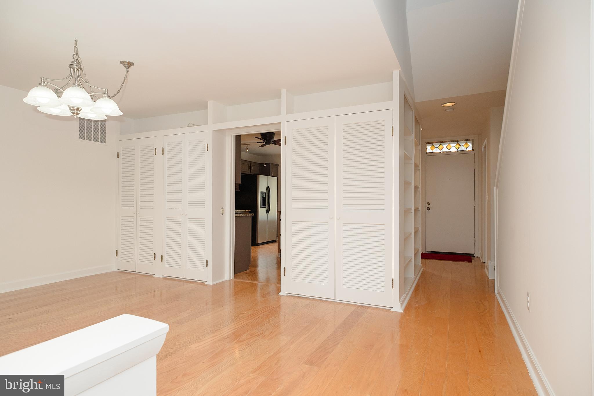 WOODS LANDING - Residential Lease