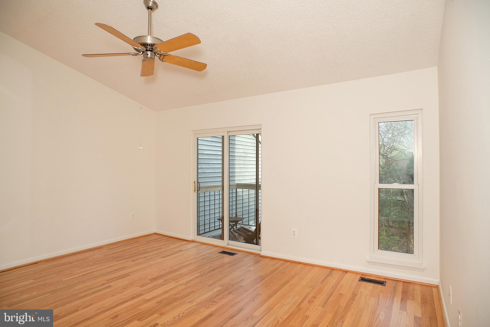 WOODS LANDING - Residential Lease