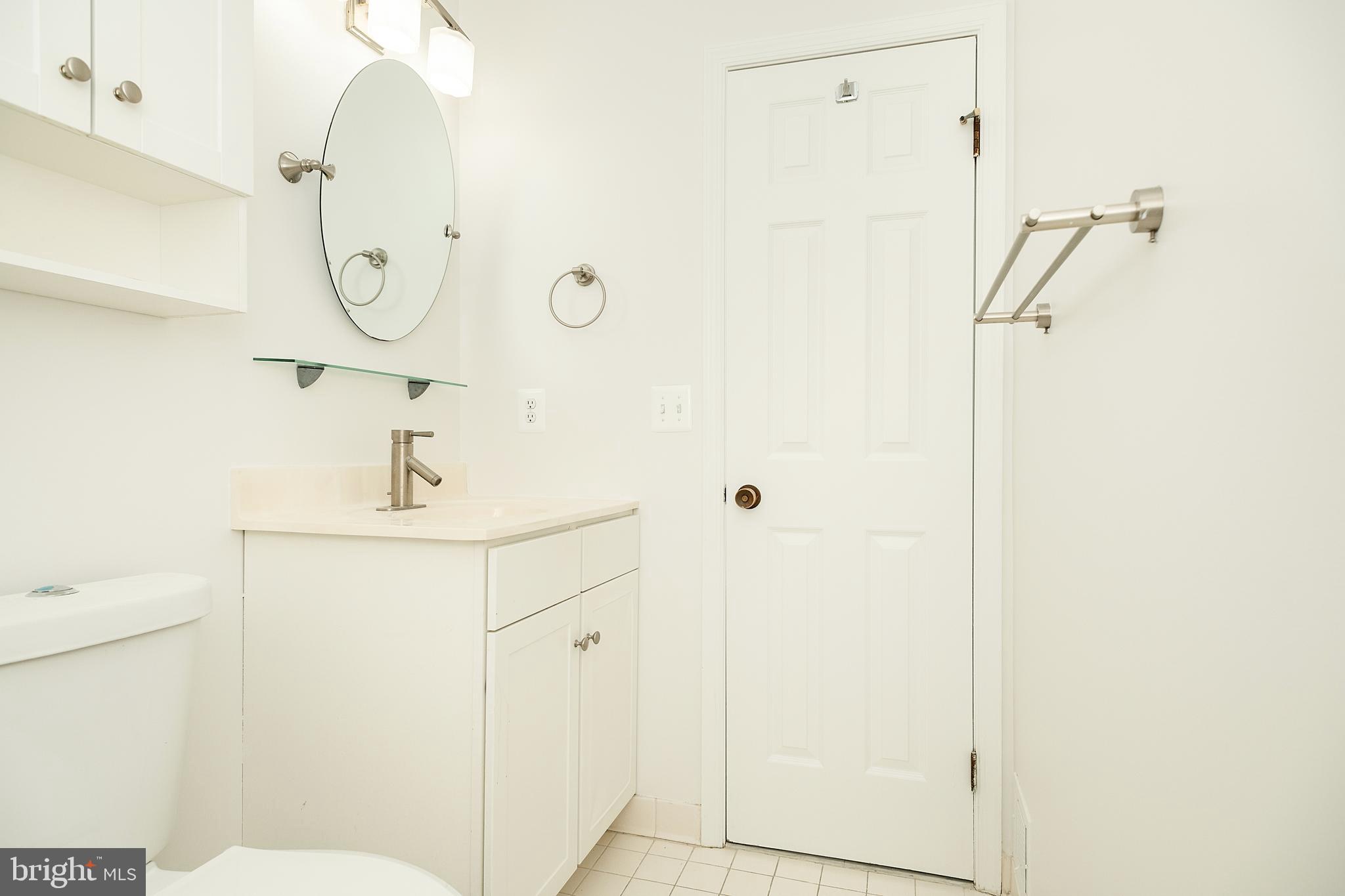 WOODS LANDING - Residential Lease