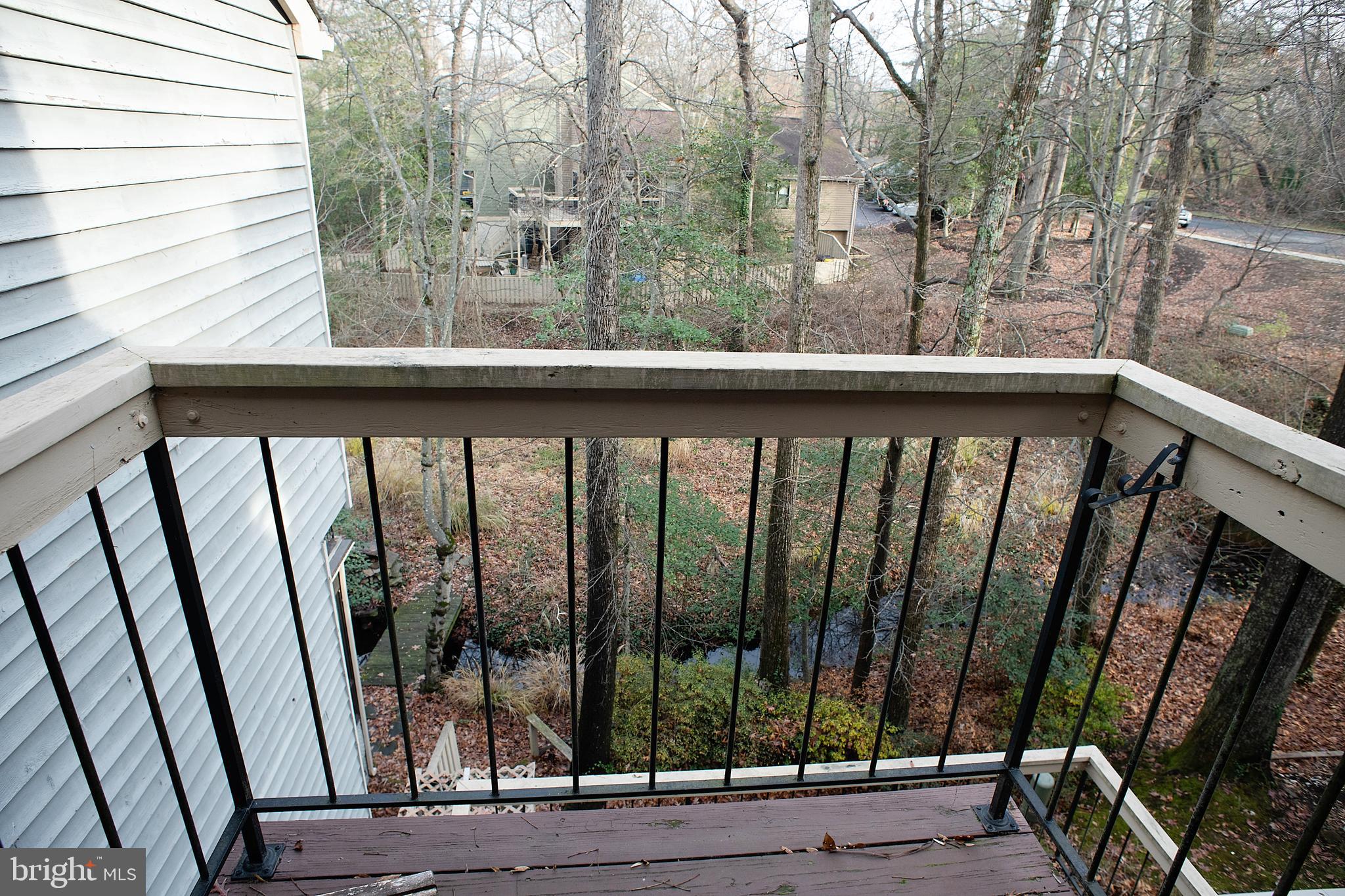 WOODS LANDING - Residential Lease