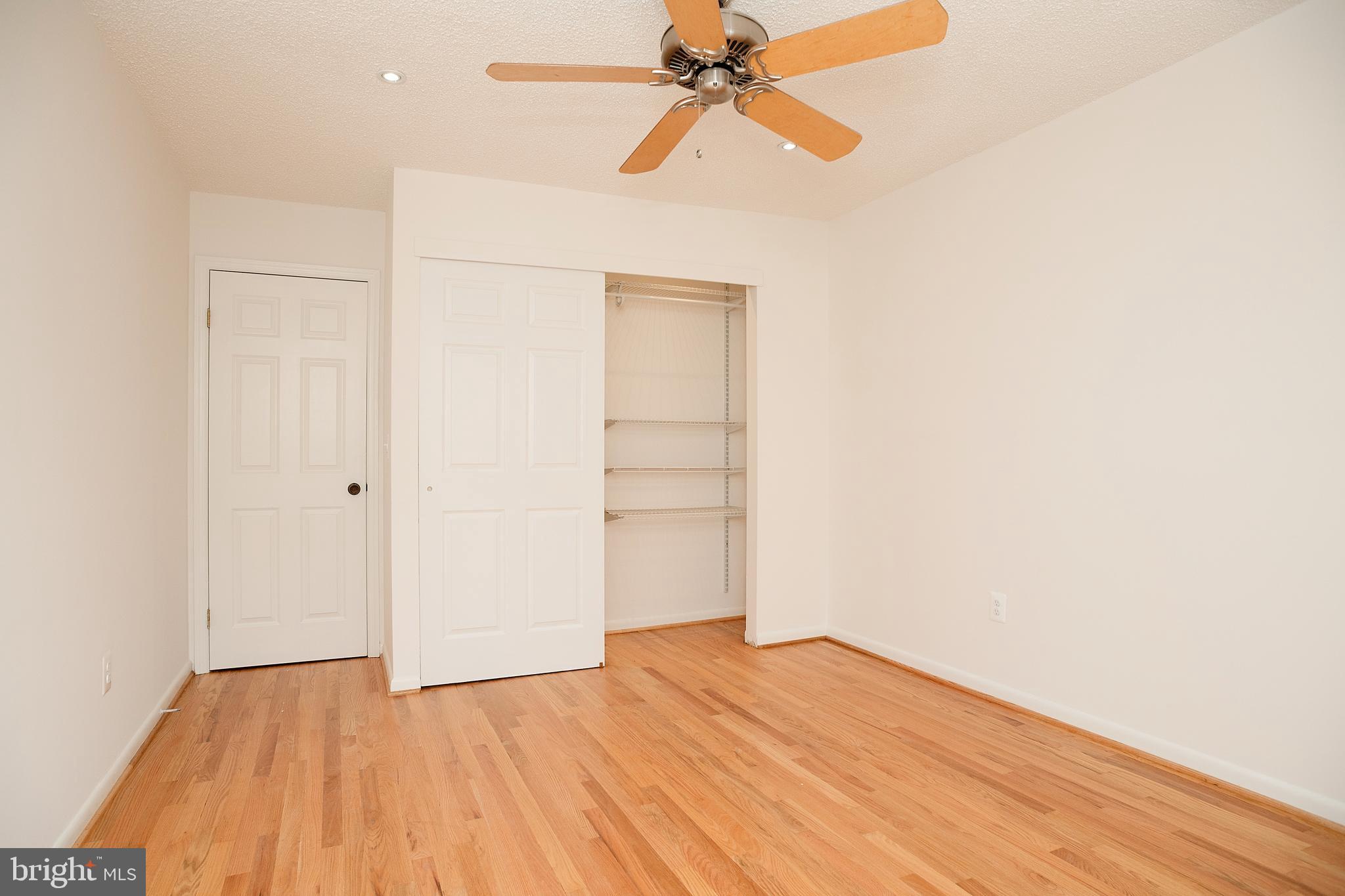 WOODS LANDING - Residential Lease