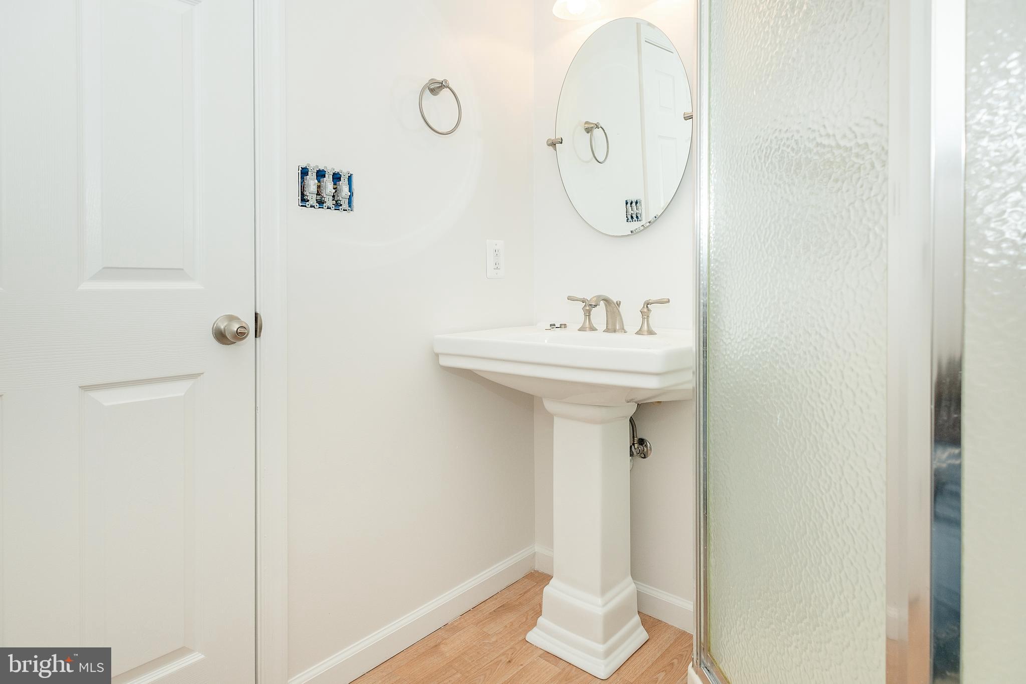 WOODS LANDING - Residential Lease