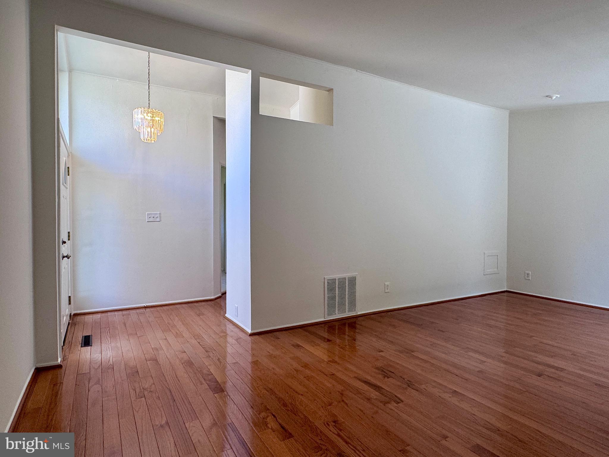 BELLE FARM ESTATES - Residential Lease