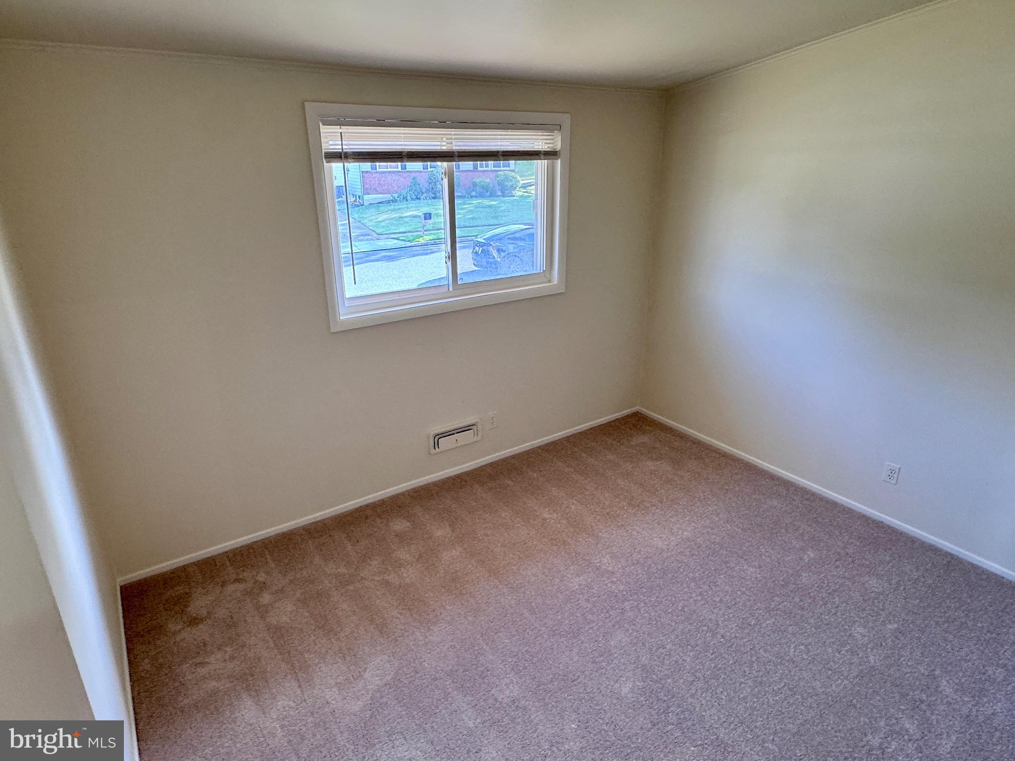 BELLE FARM ESTATES - Residential Lease