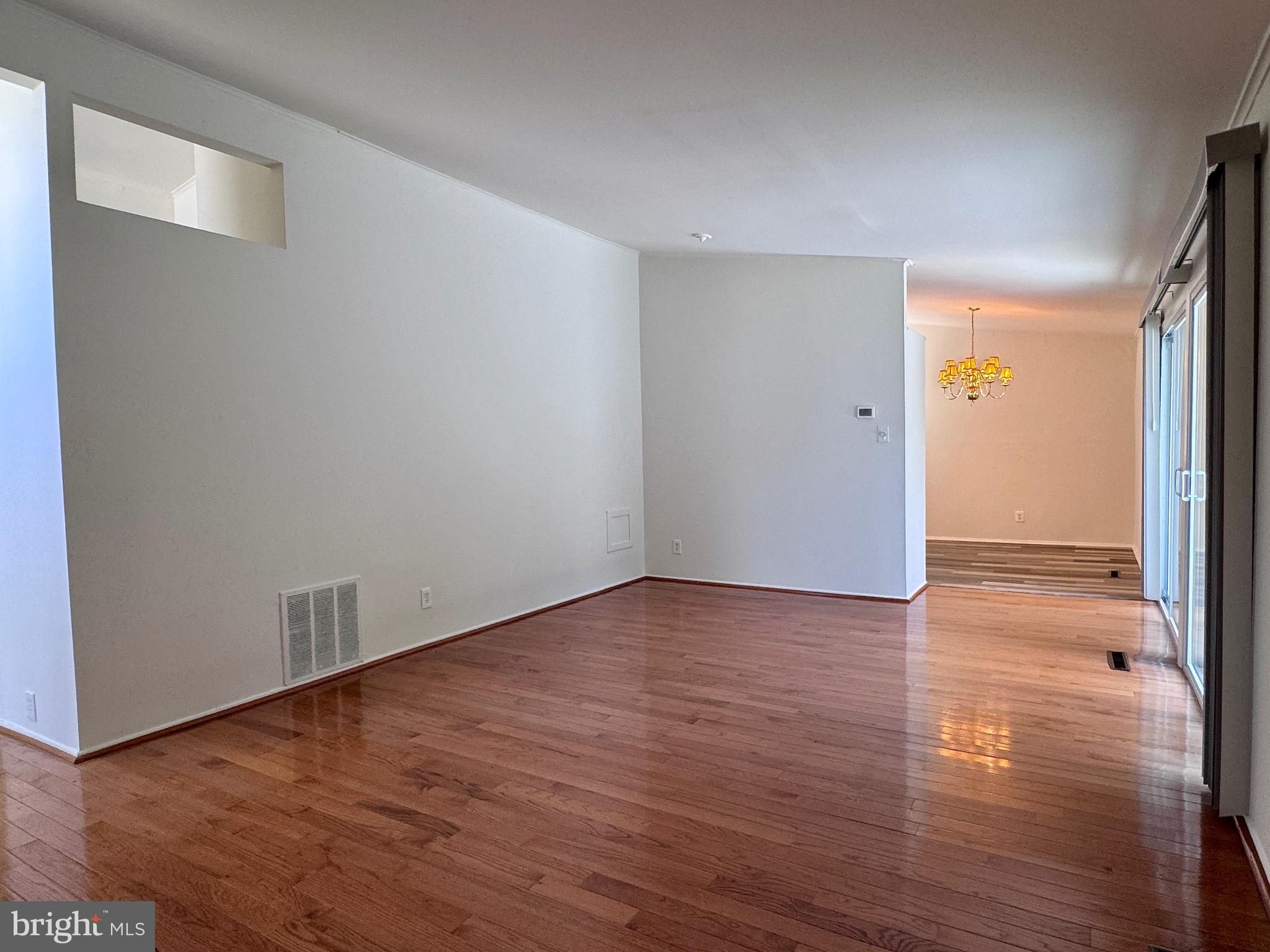 BELLE FARM ESTATES - Residential Lease