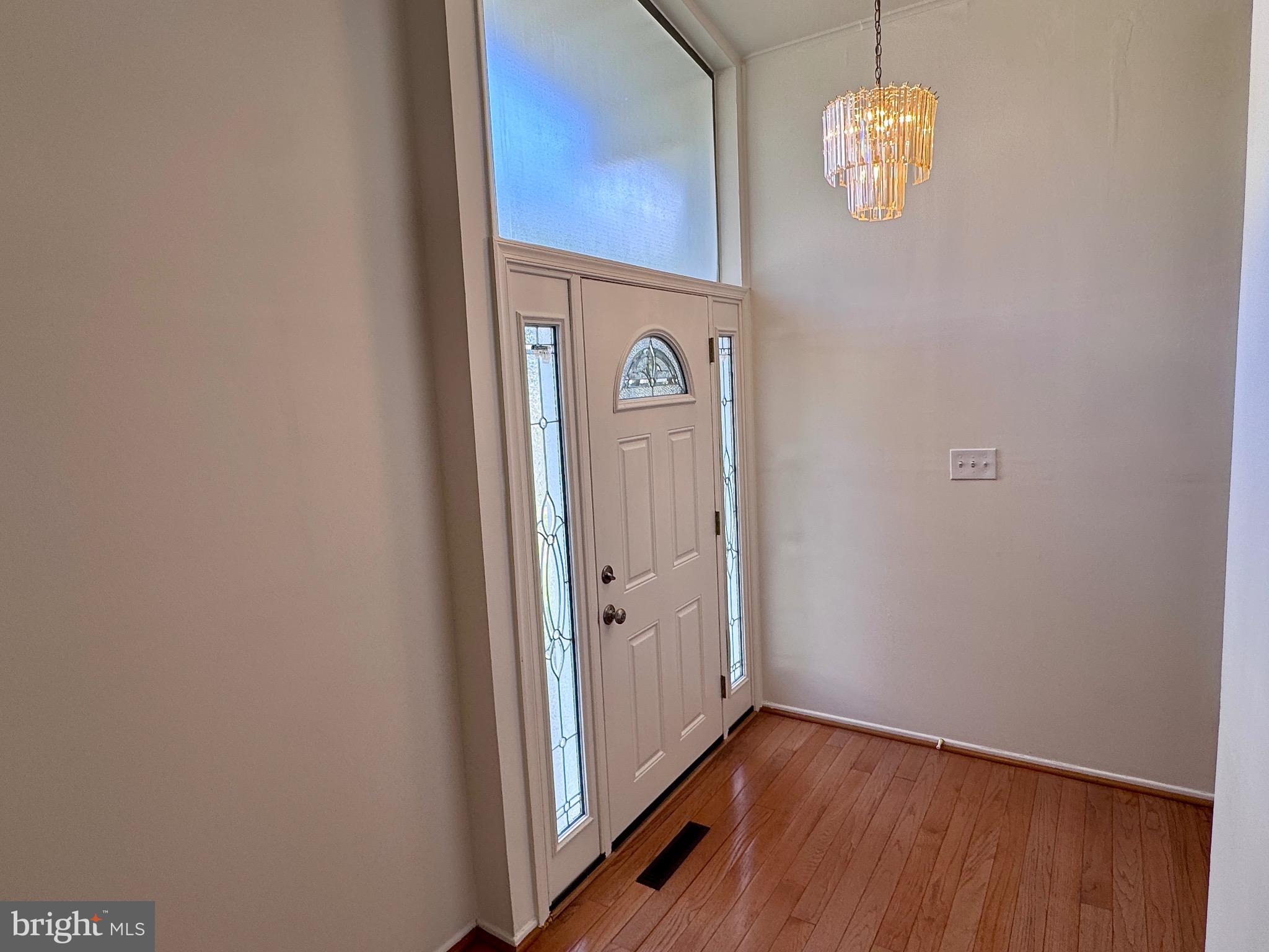 BELLE FARM ESTATES - Residential Lease