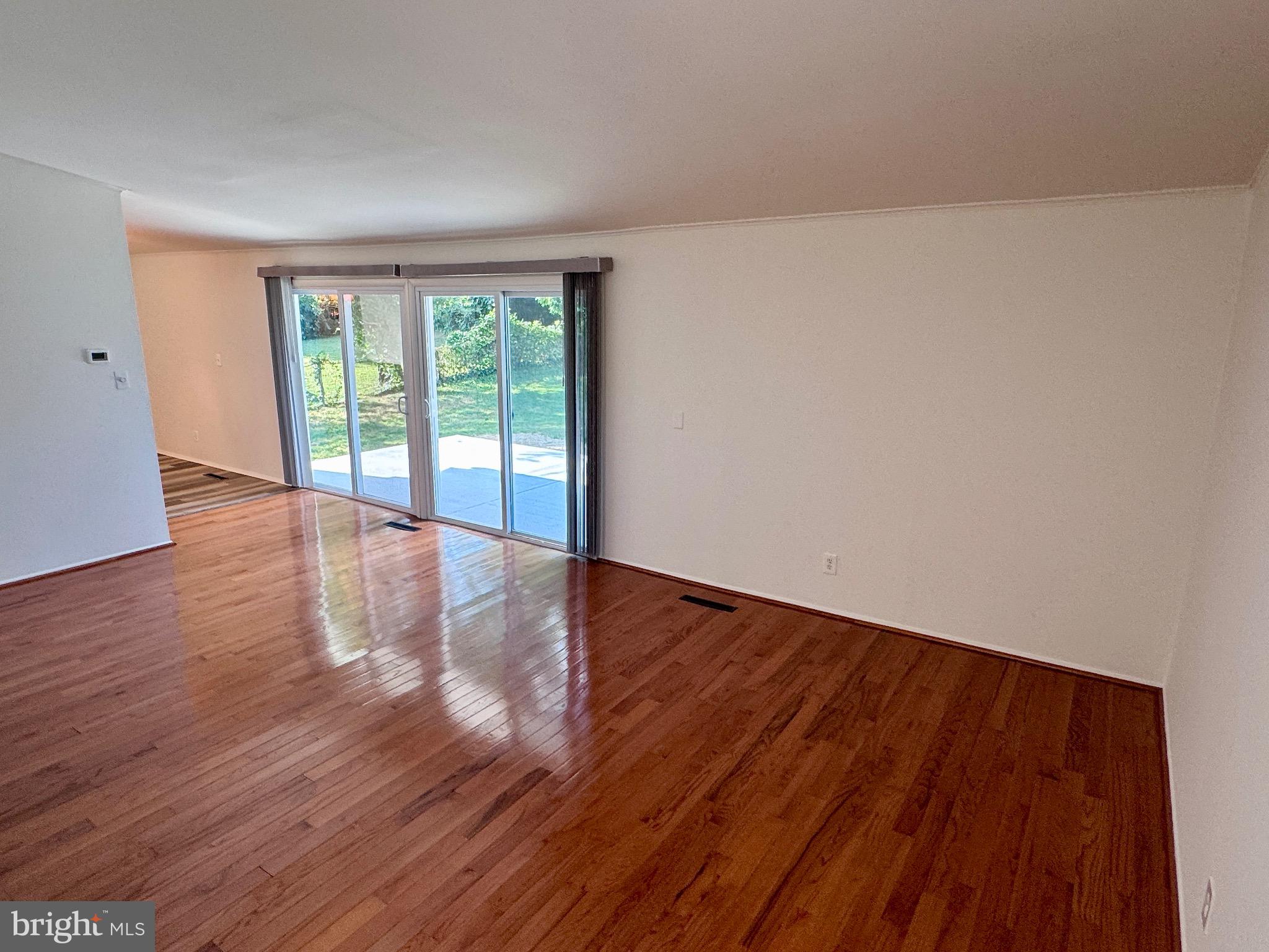 BELLE FARM ESTATES - Residential Lease