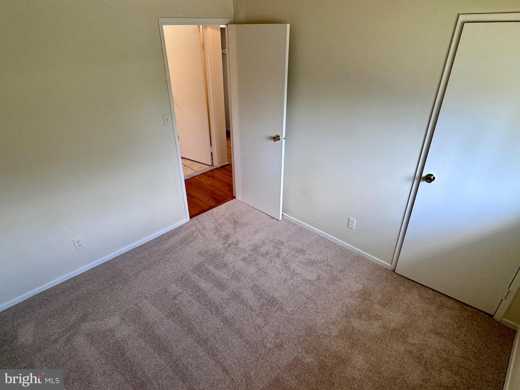 BELLE FARM ESTATES - Residential Lease