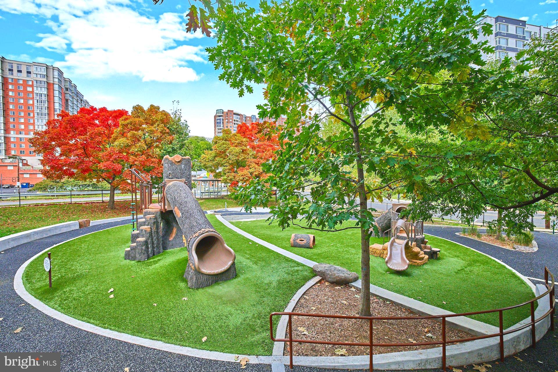 WESTMORELAND TERRACE - Residential Lease