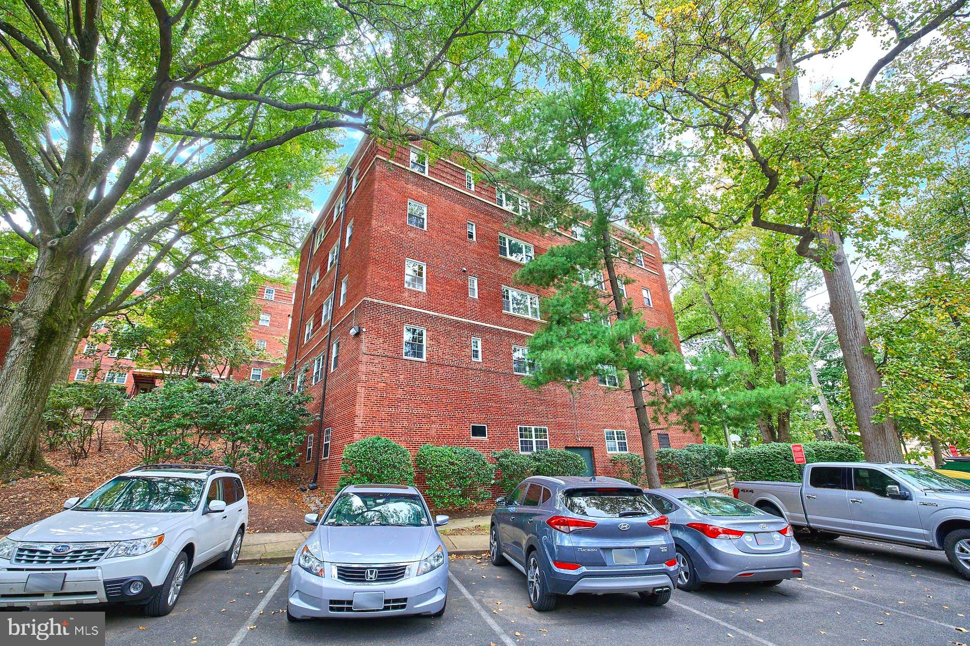 WESTMORELAND TERRACE - Residential Lease