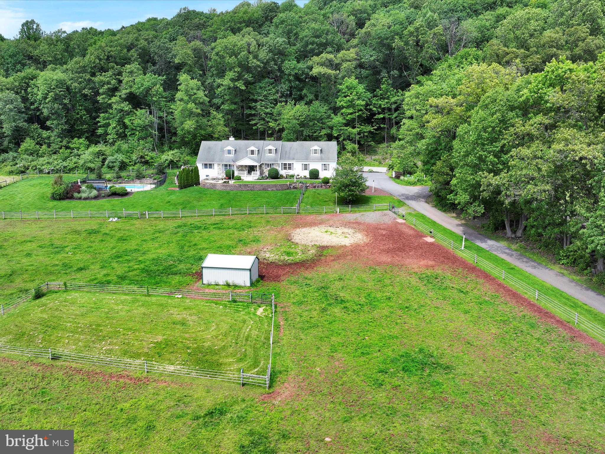 BRECKNOCK TWP - Farm