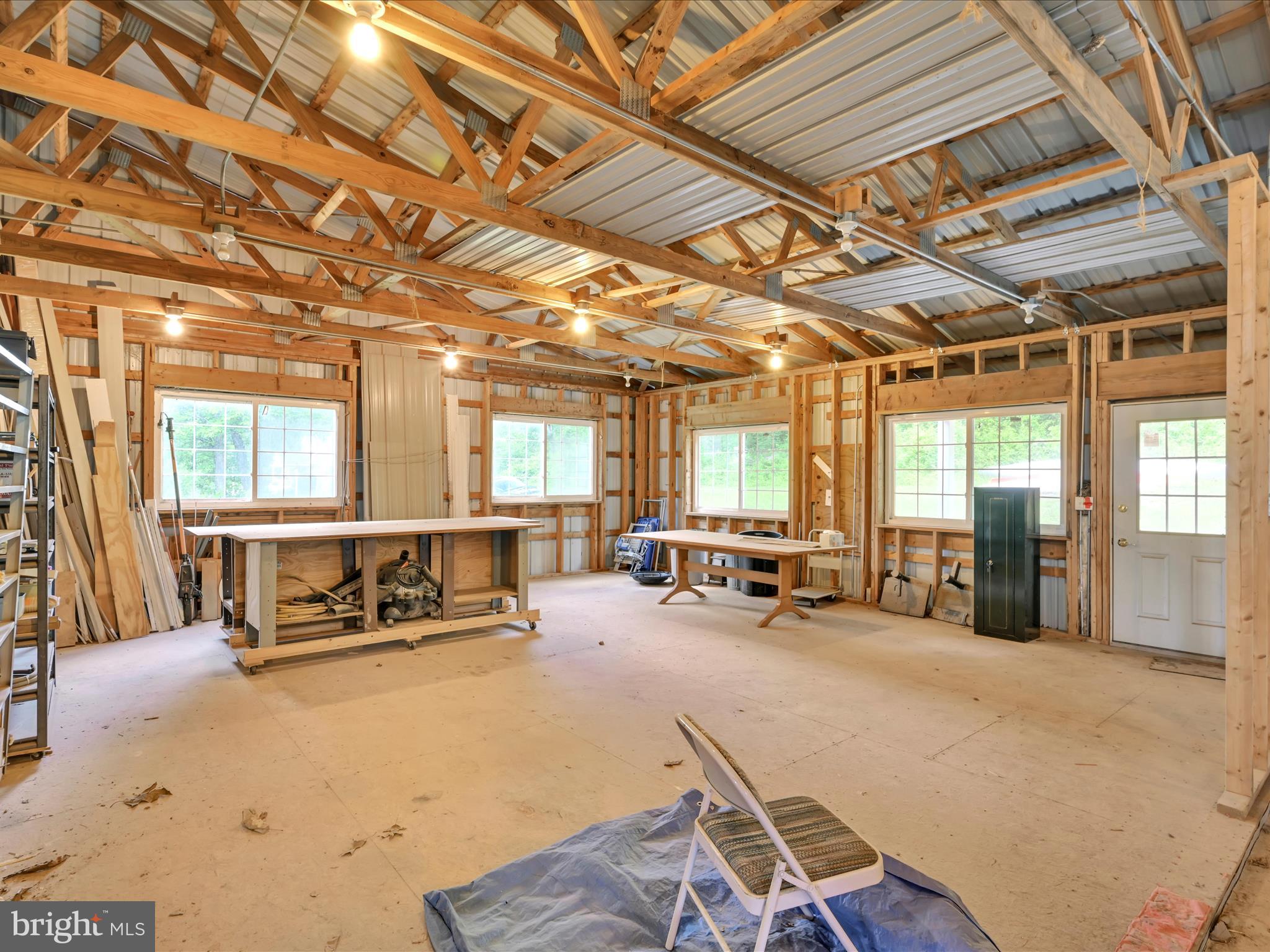 BRECKNOCK TWP - Farm