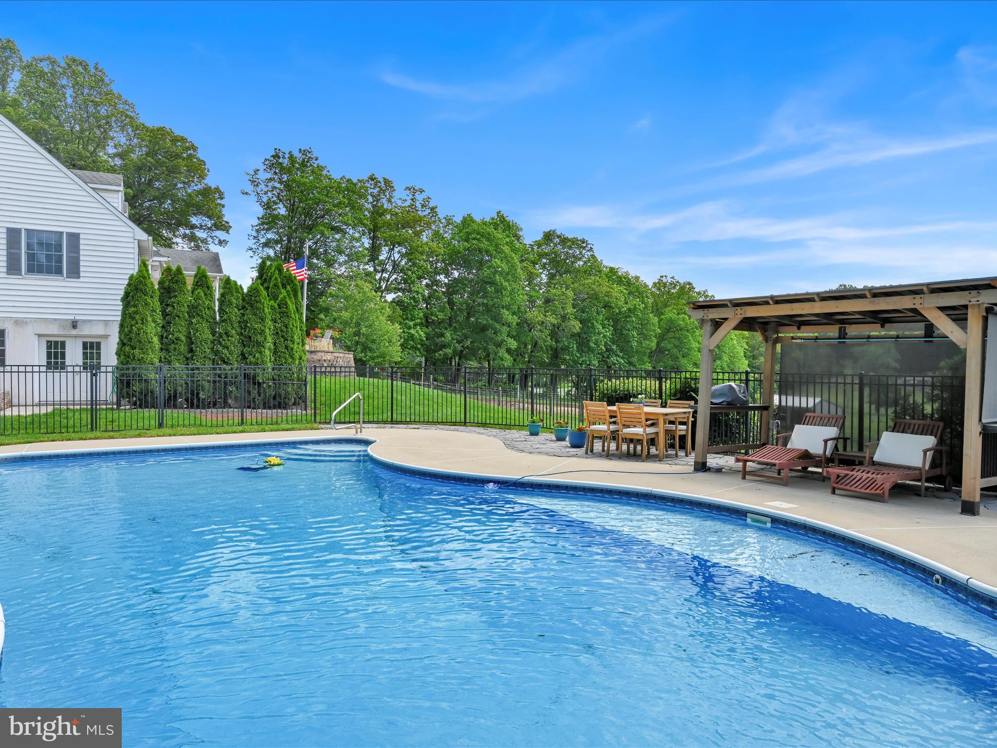 BRECKNOCK TWP - Farm