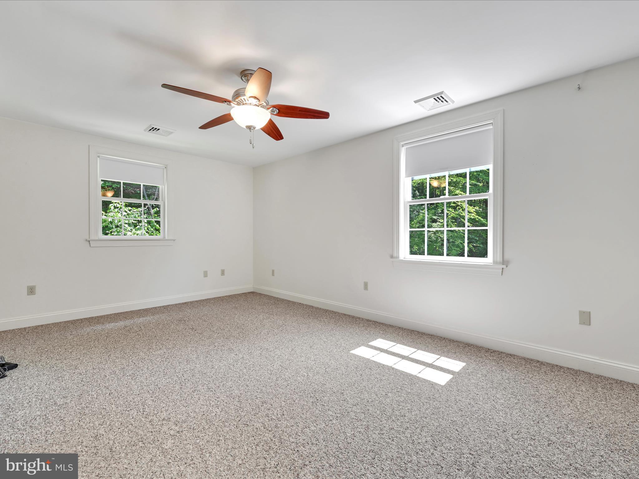 BRECKNOCK TWP - Farm