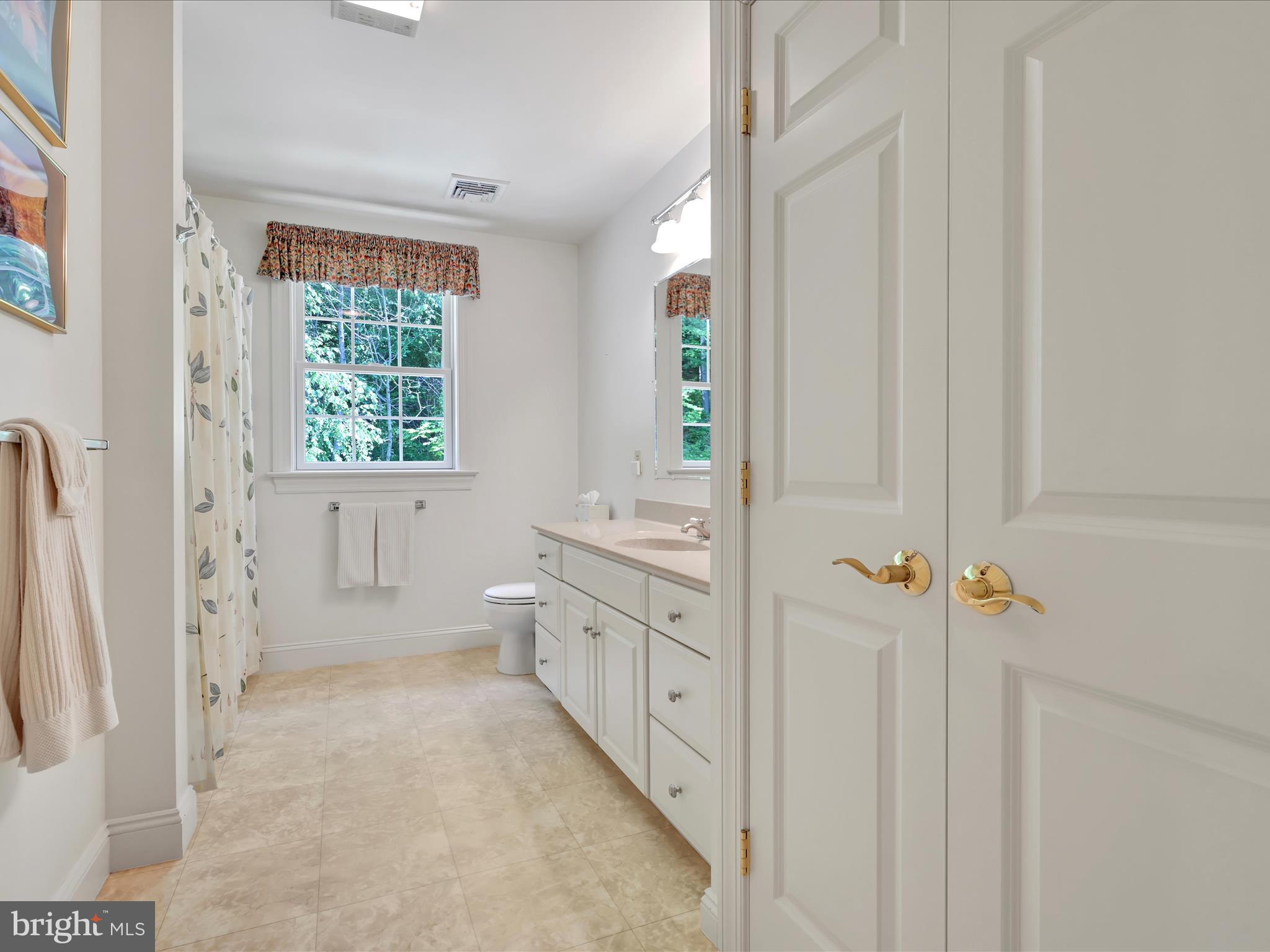 BRECKNOCK TWP - Farm