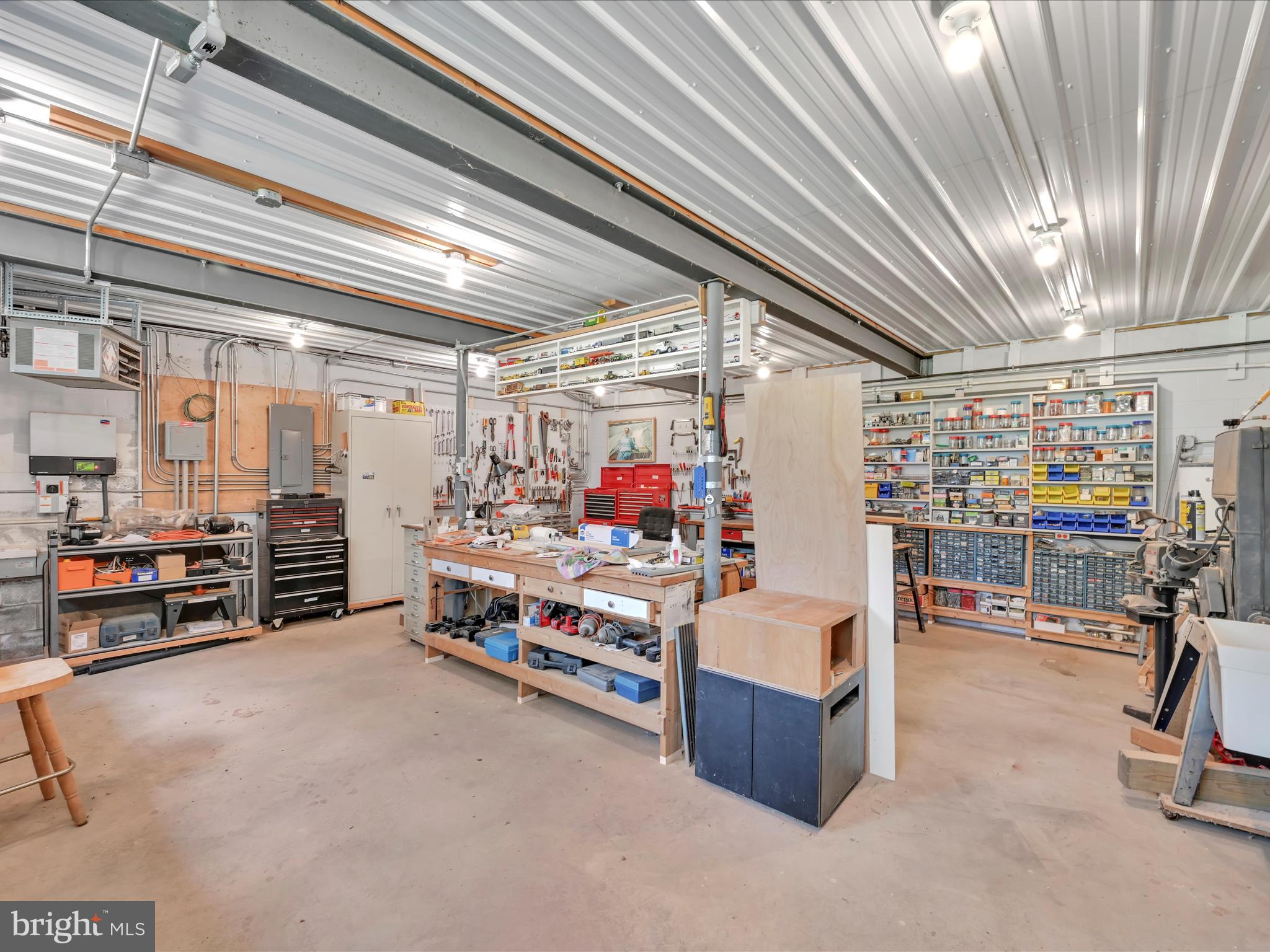 BRECKNOCK TWP - Farm