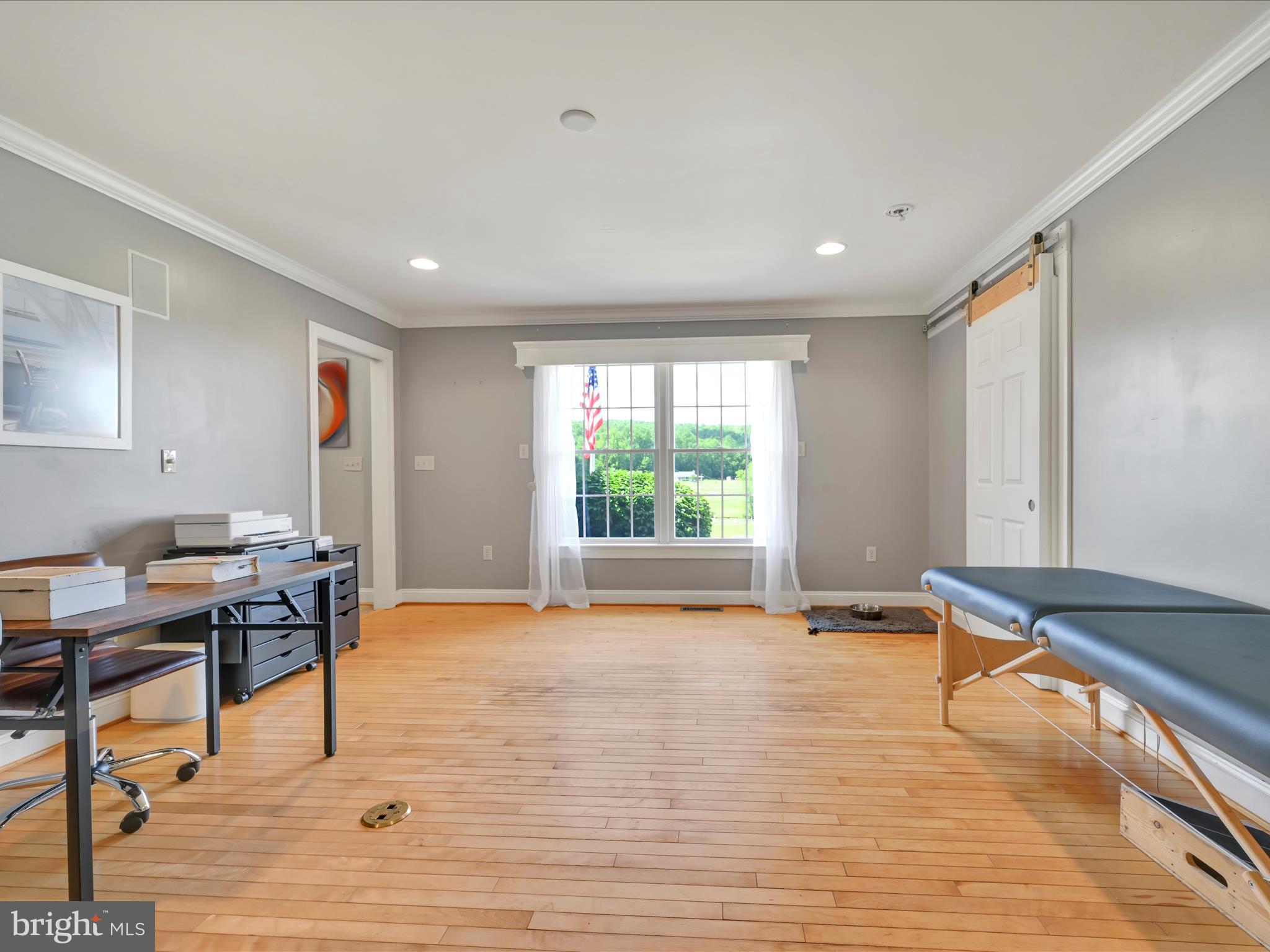 BRECKNOCK TWP - Farm