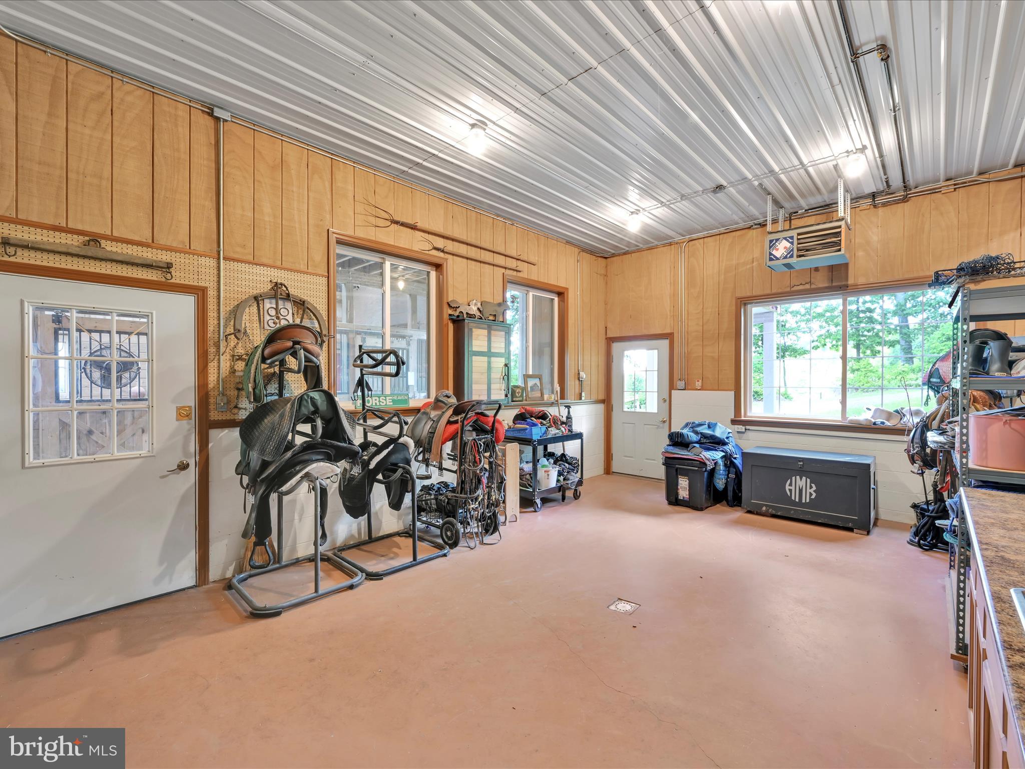 BRECKNOCK TWP - Farm