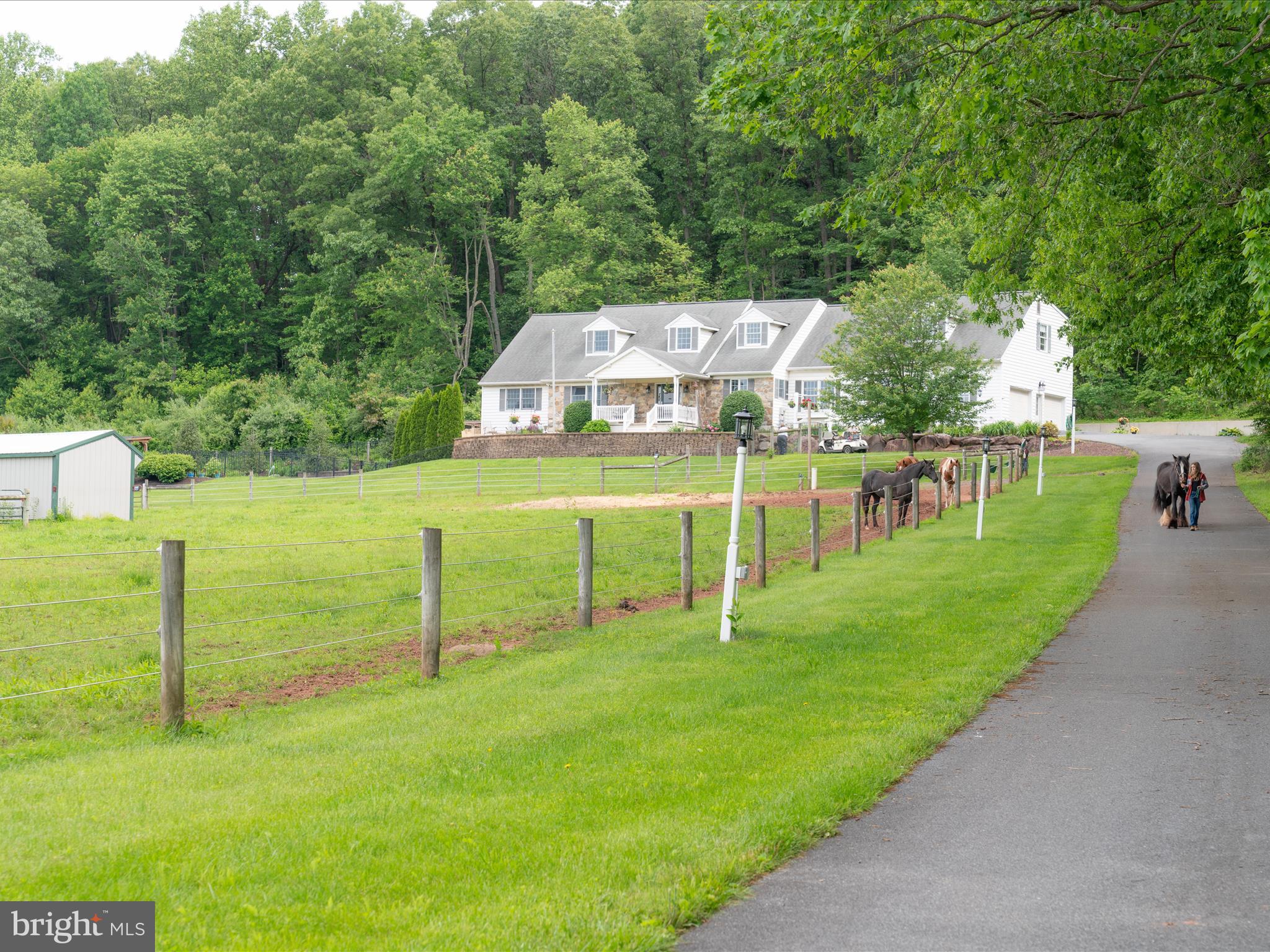 BRECKNOCK TWP - Farm