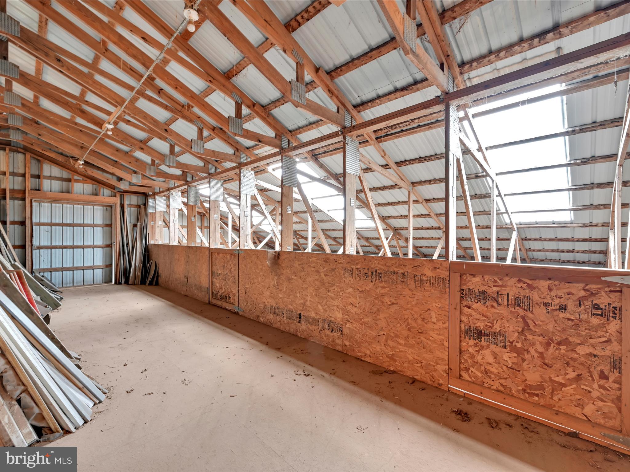 BRECKNOCK TWP - Farm