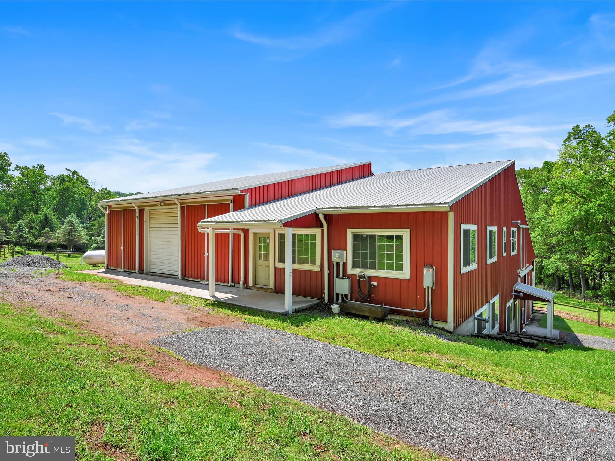 BRECKNOCK TWP - Farm