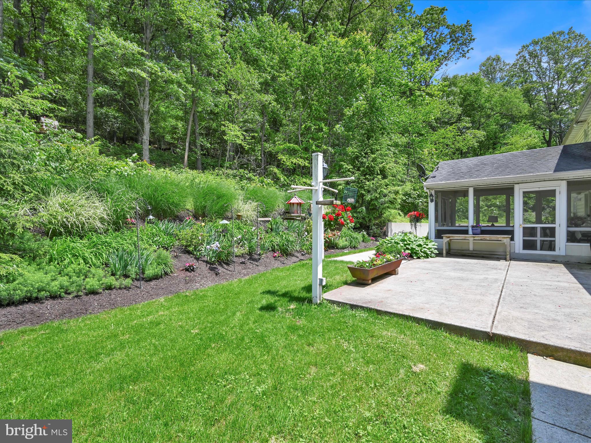 BRECKNOCK TWP - Farm