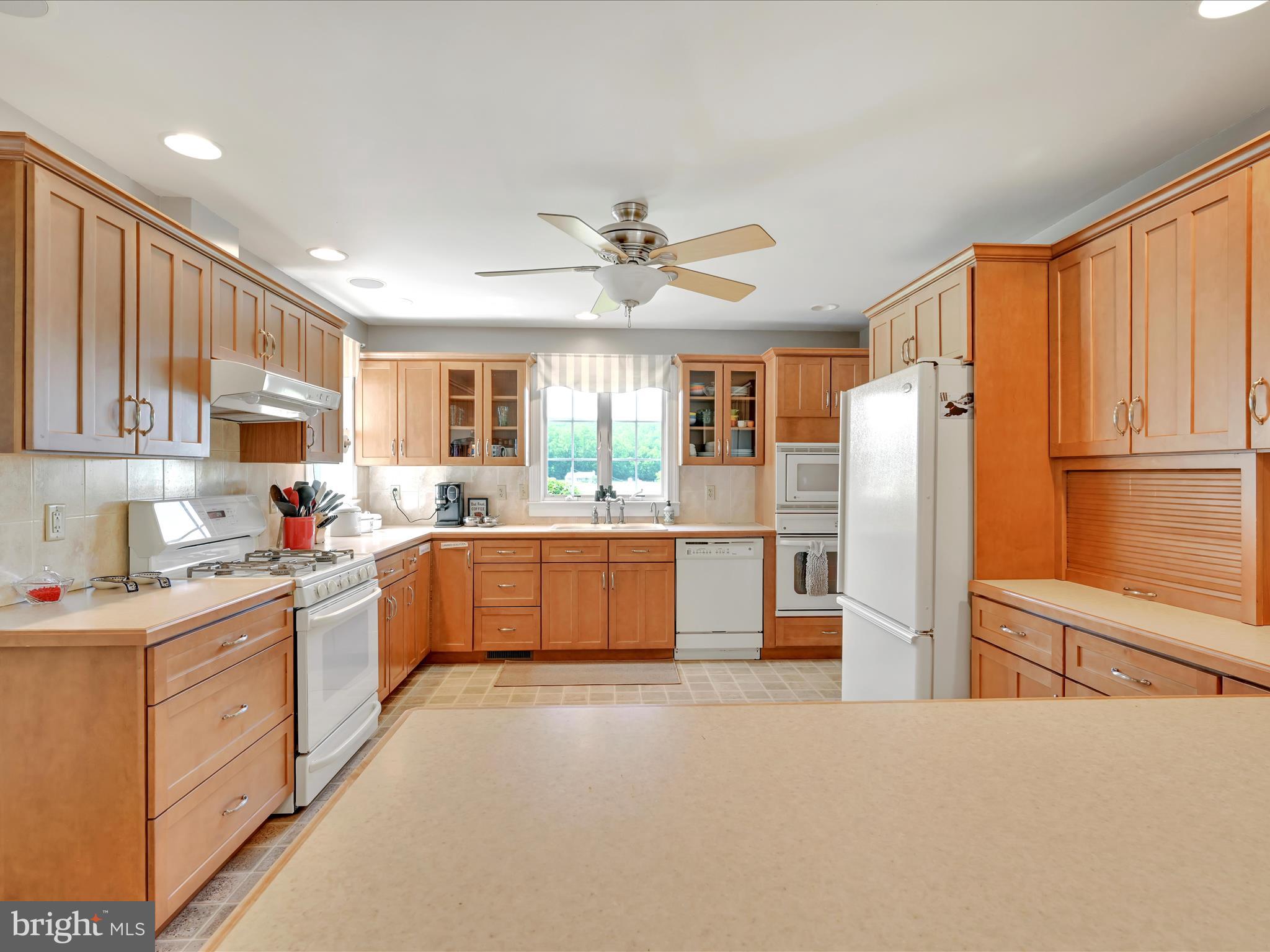 BRECKNOCK TWP - Farm