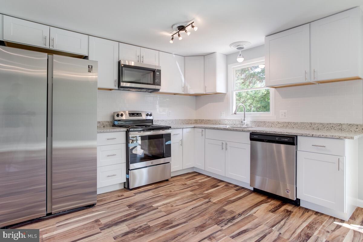 OAK CREST - Residential