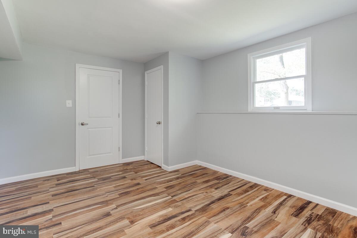 OAK CREST - Residential