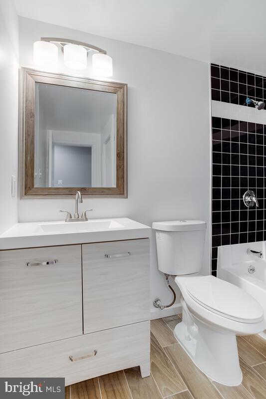 OAK CREST - Residential