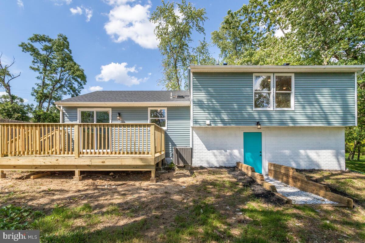 OAK CREST - Residential