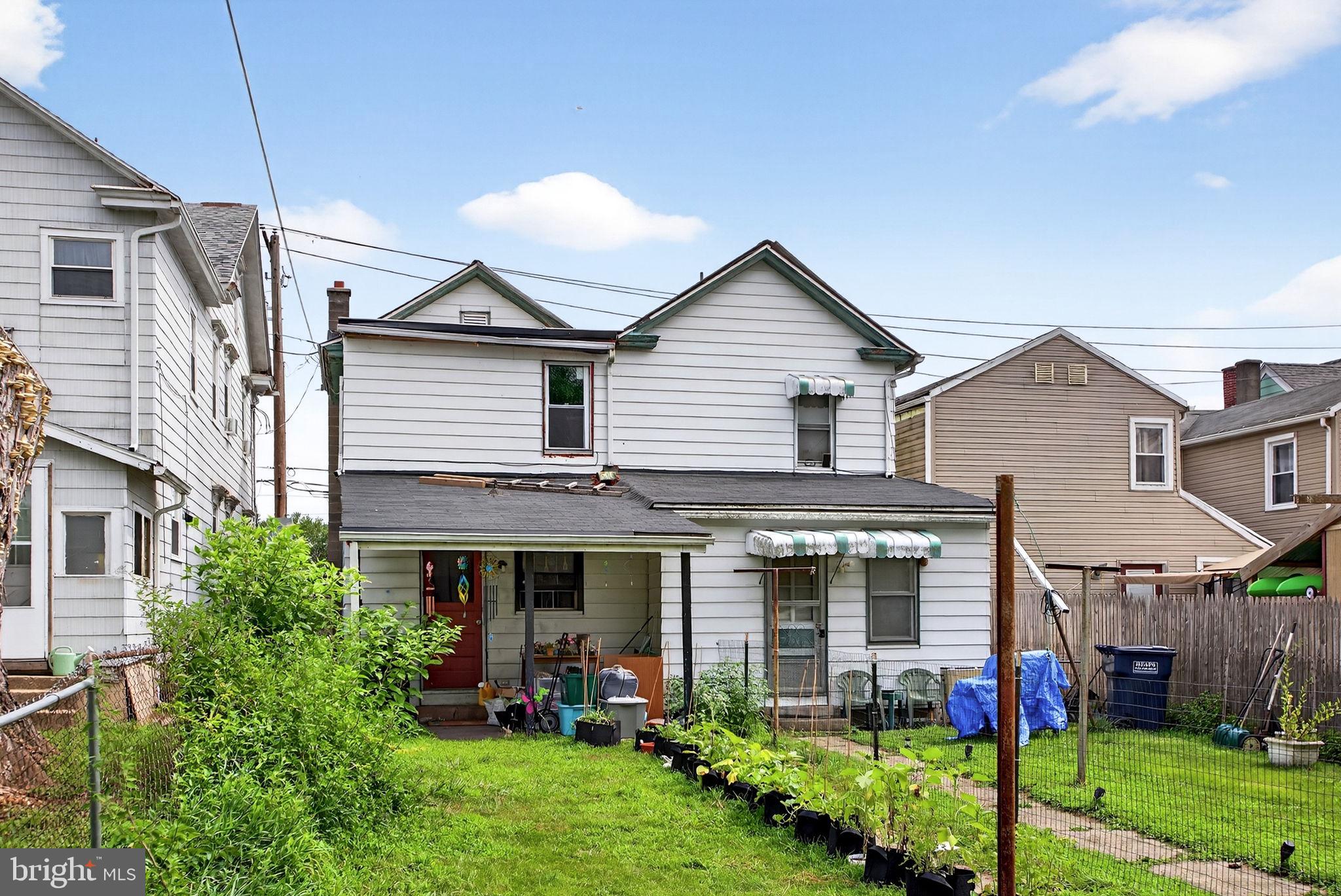 DANVILLE - Residential