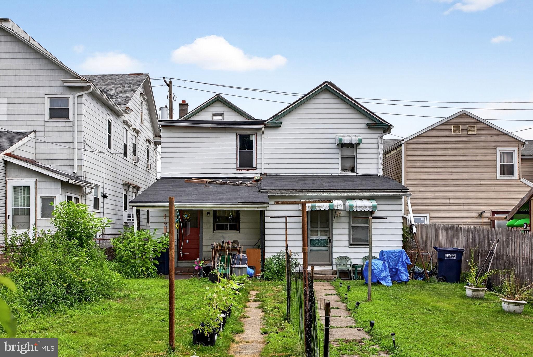 DANVILLE - Residential