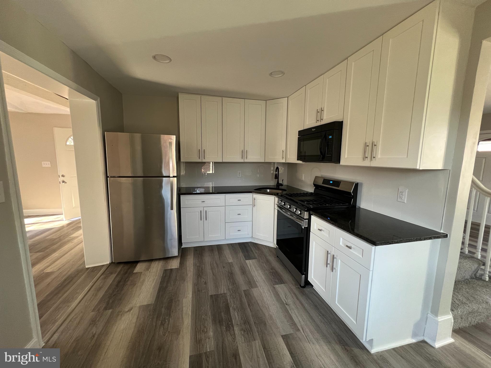 GLEN GARDENS - Residential Lease