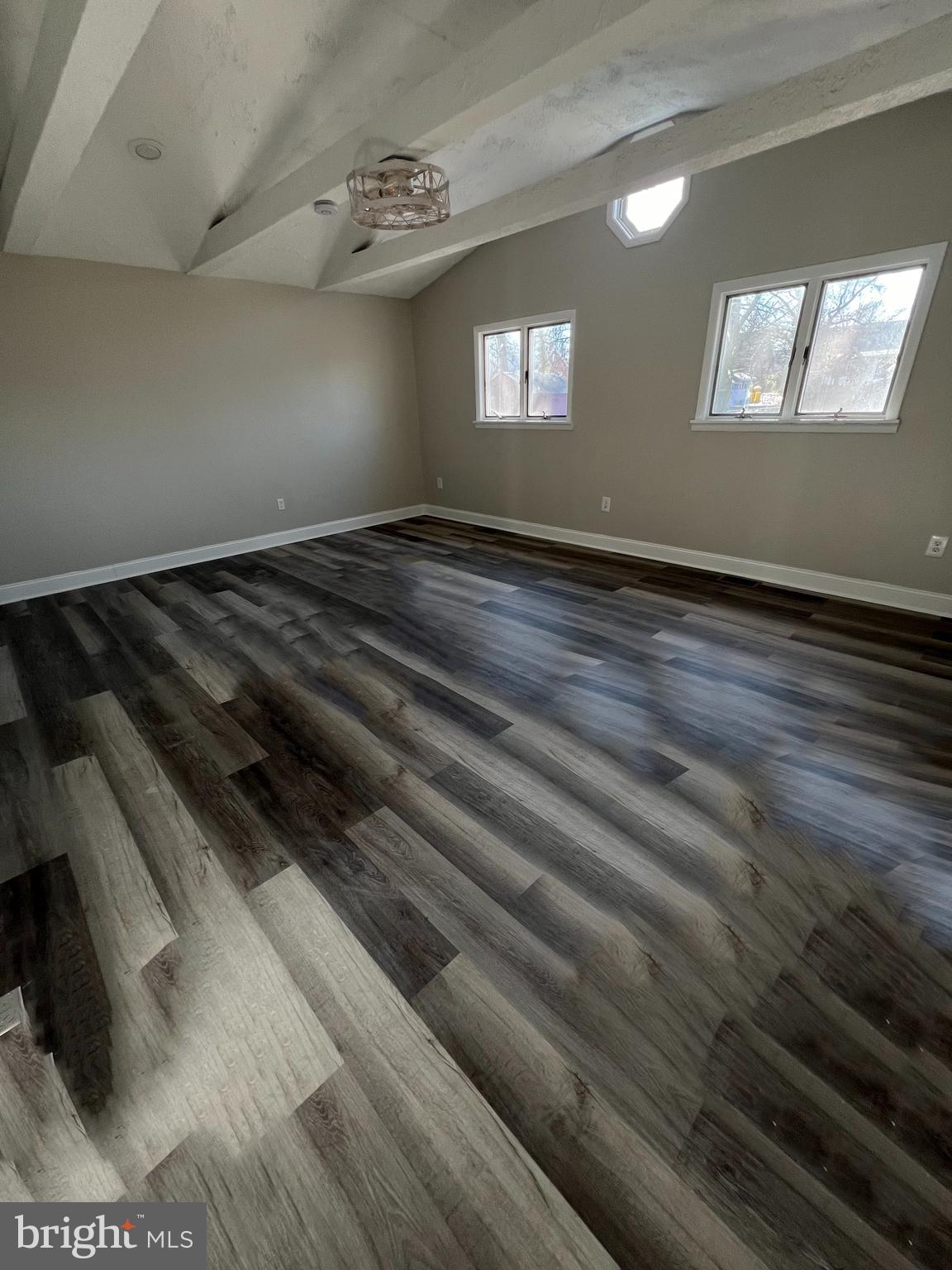 GLEN GARDENS - Residential Lease