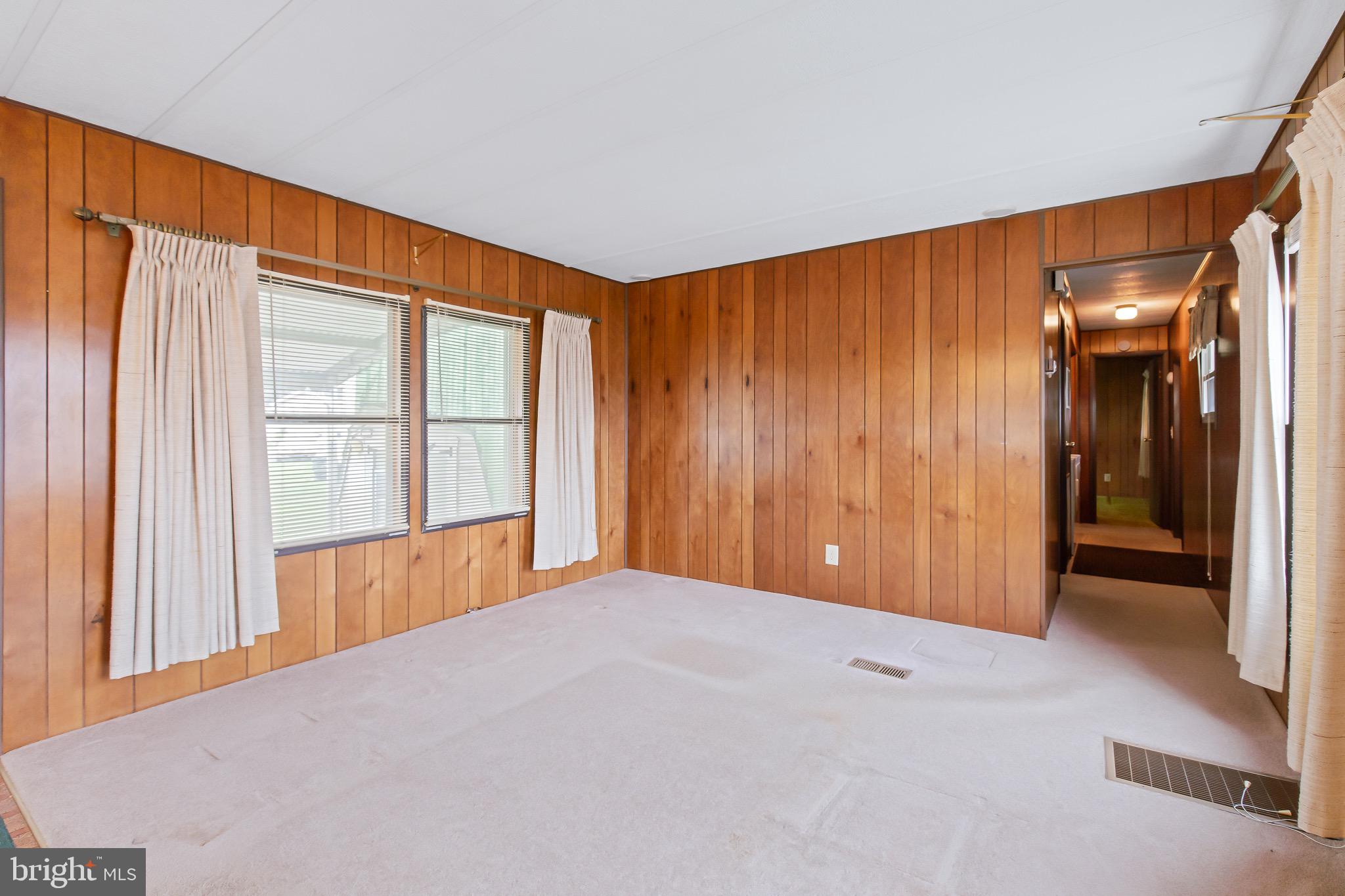 TRIPLE J MHP - Residential