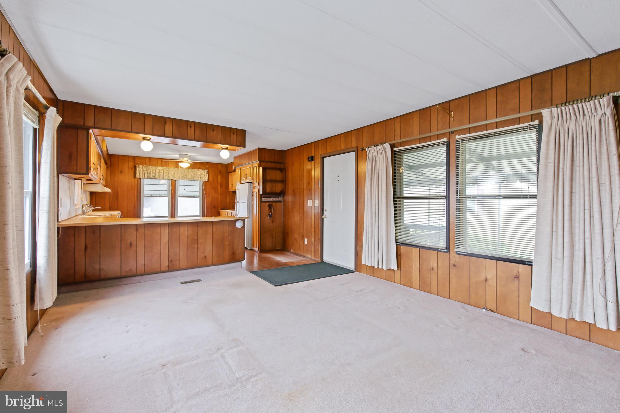 TRIPLE J MHP - Residential