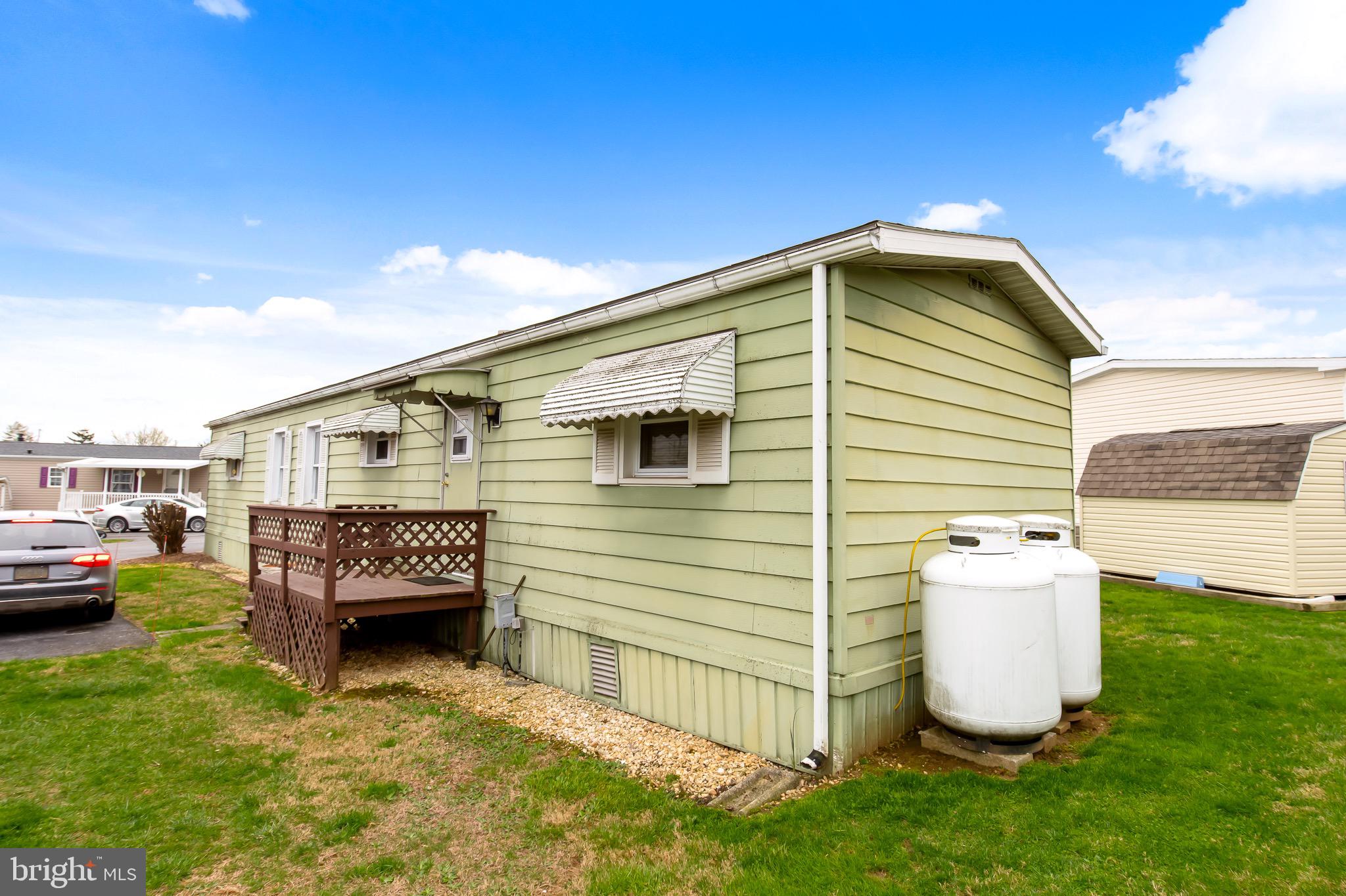 TRIPLE J MHP - Residential