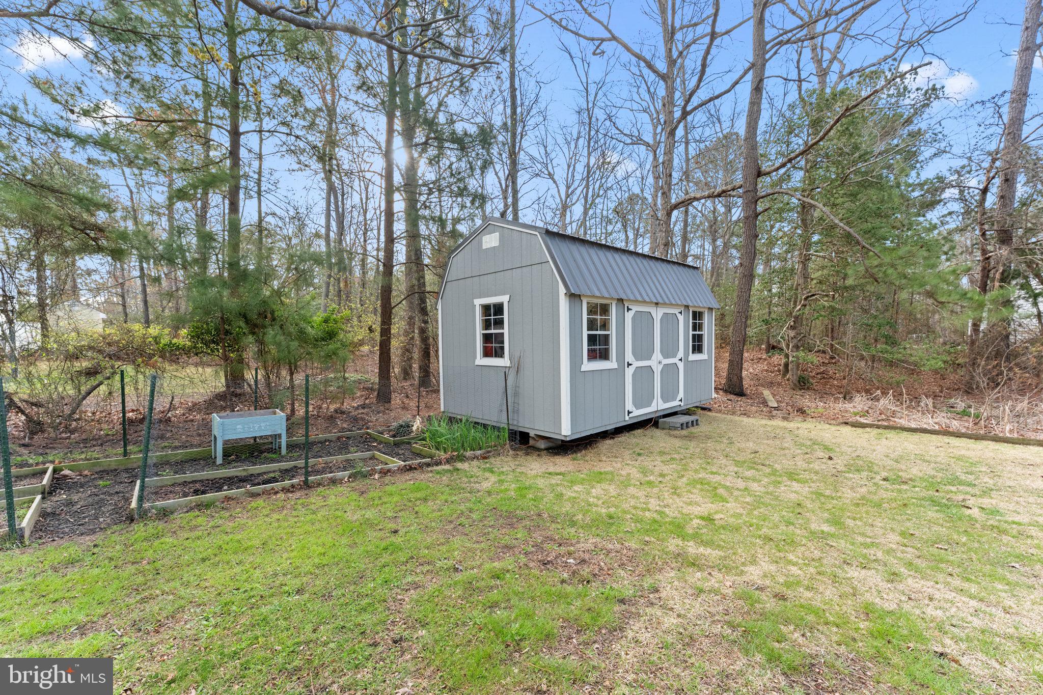 BAY QUARTER SHORES - Residential