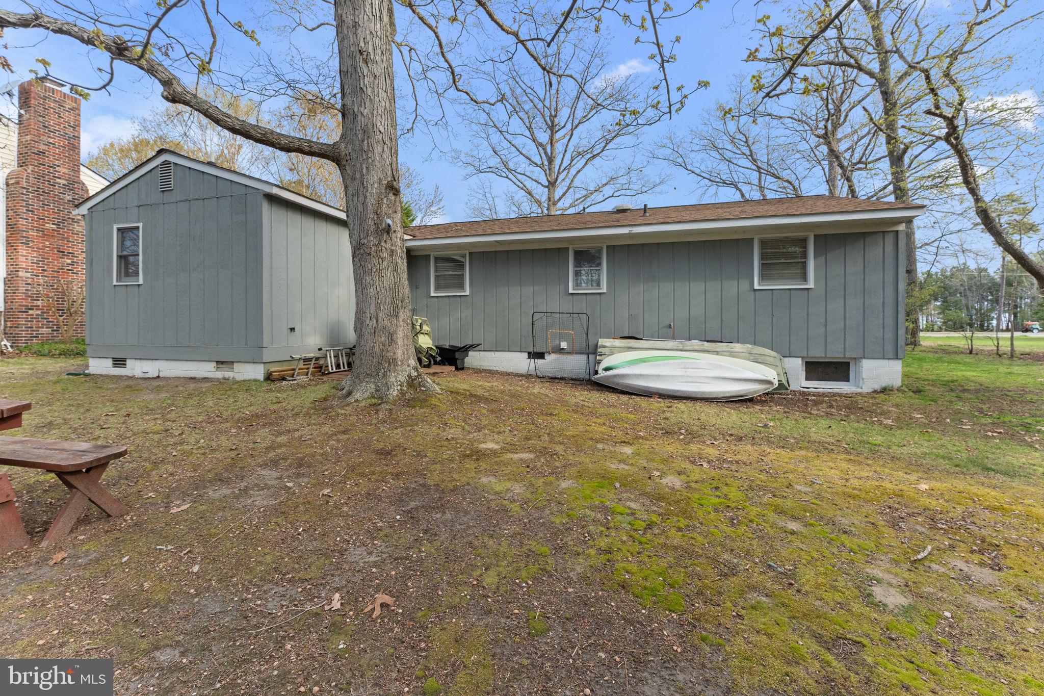 BAY QUARTER SHORES - Residential