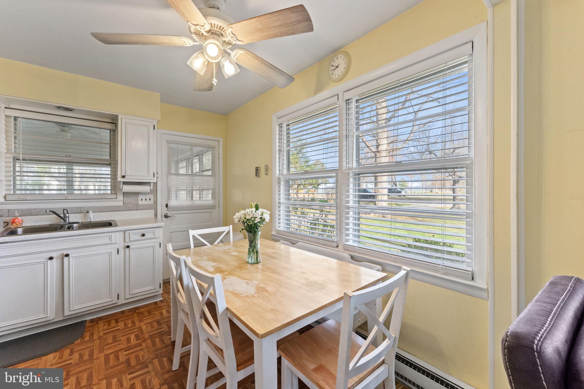 BAY QUARTER SHORES - Residential