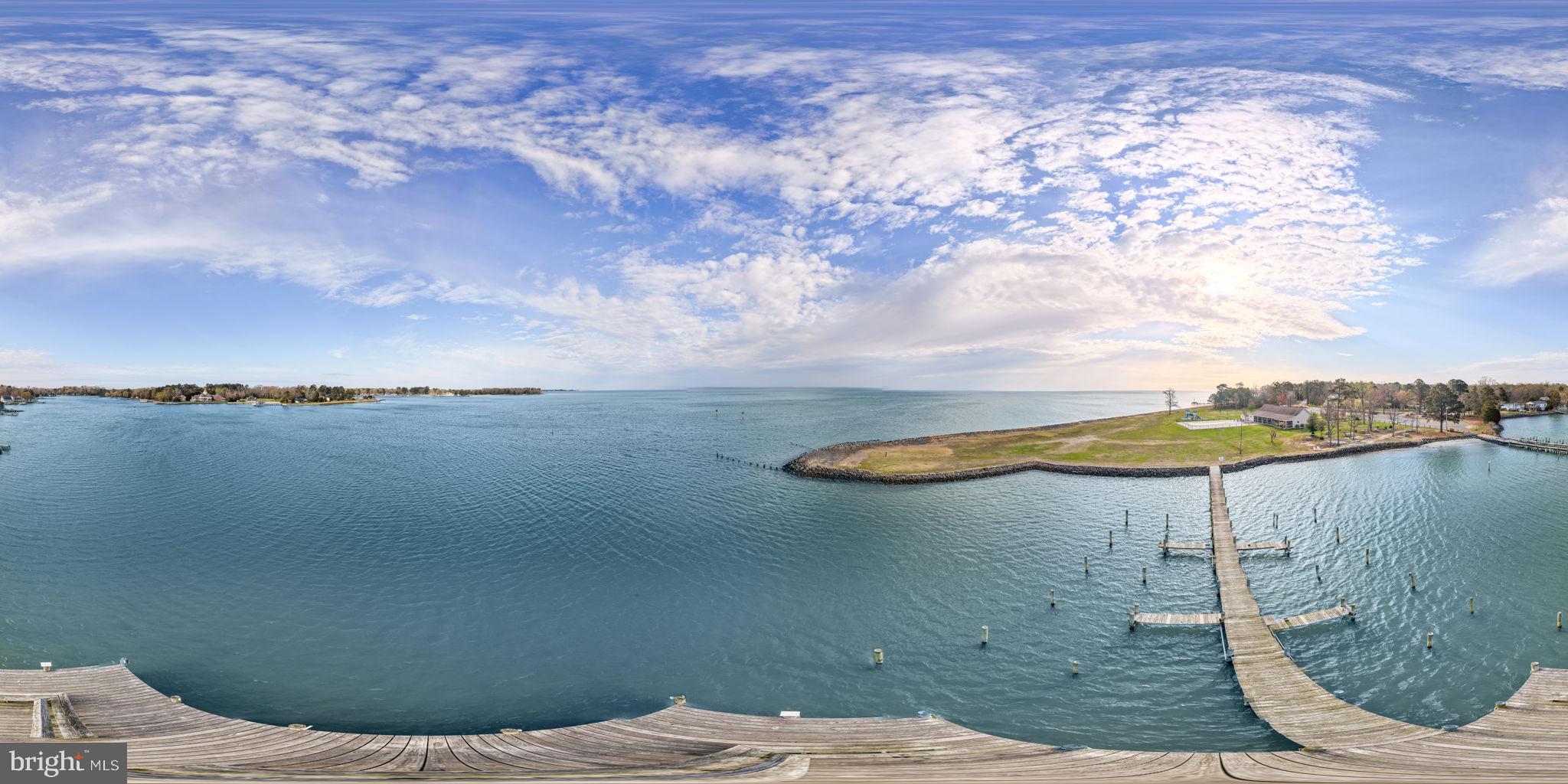 BAY QUARTER SHORES - Residential