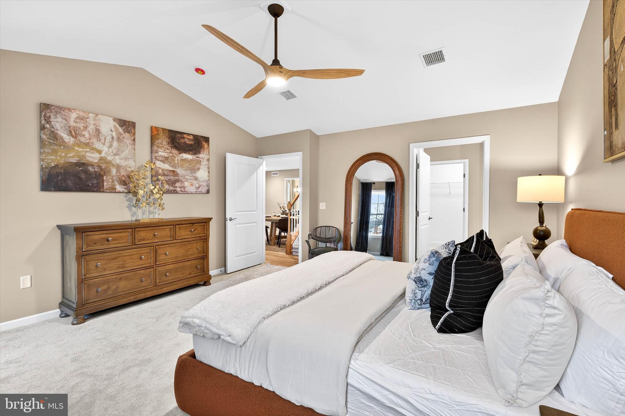 SOUTHERN VILLAGE - Residential